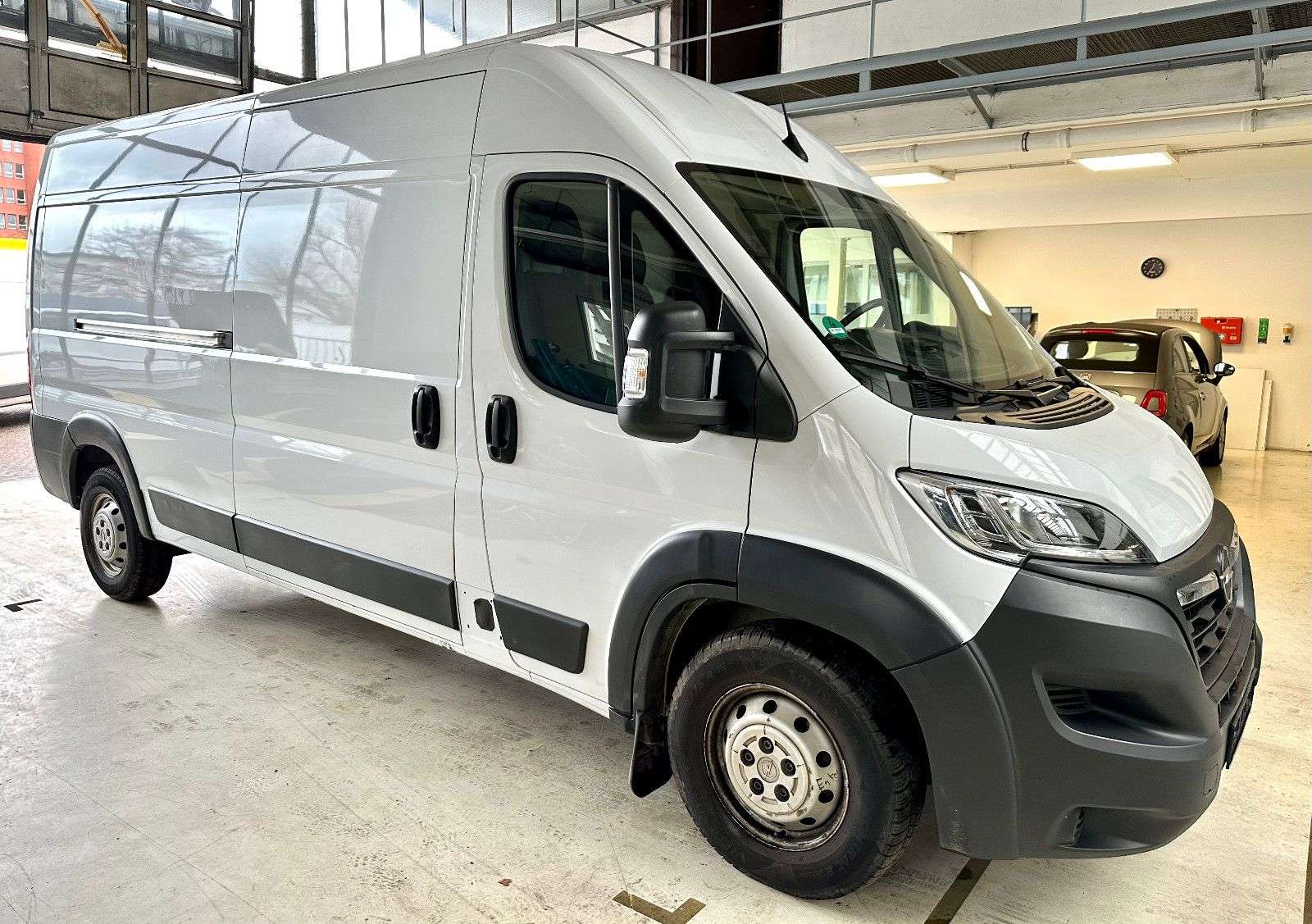 Second hand Opel Movano L3H2