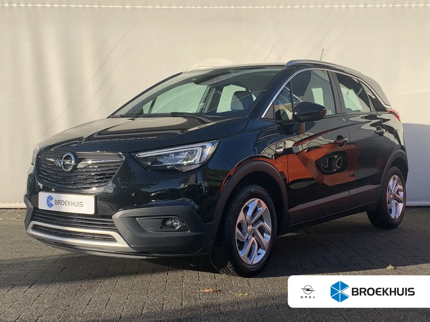 Opel Crossland X 1.2 Turbo Innovation Airco | Cruise Control | DAB Zwart - 1