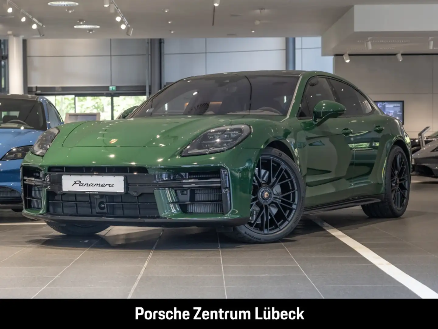 Porsche Panamera GTS Vert - 1