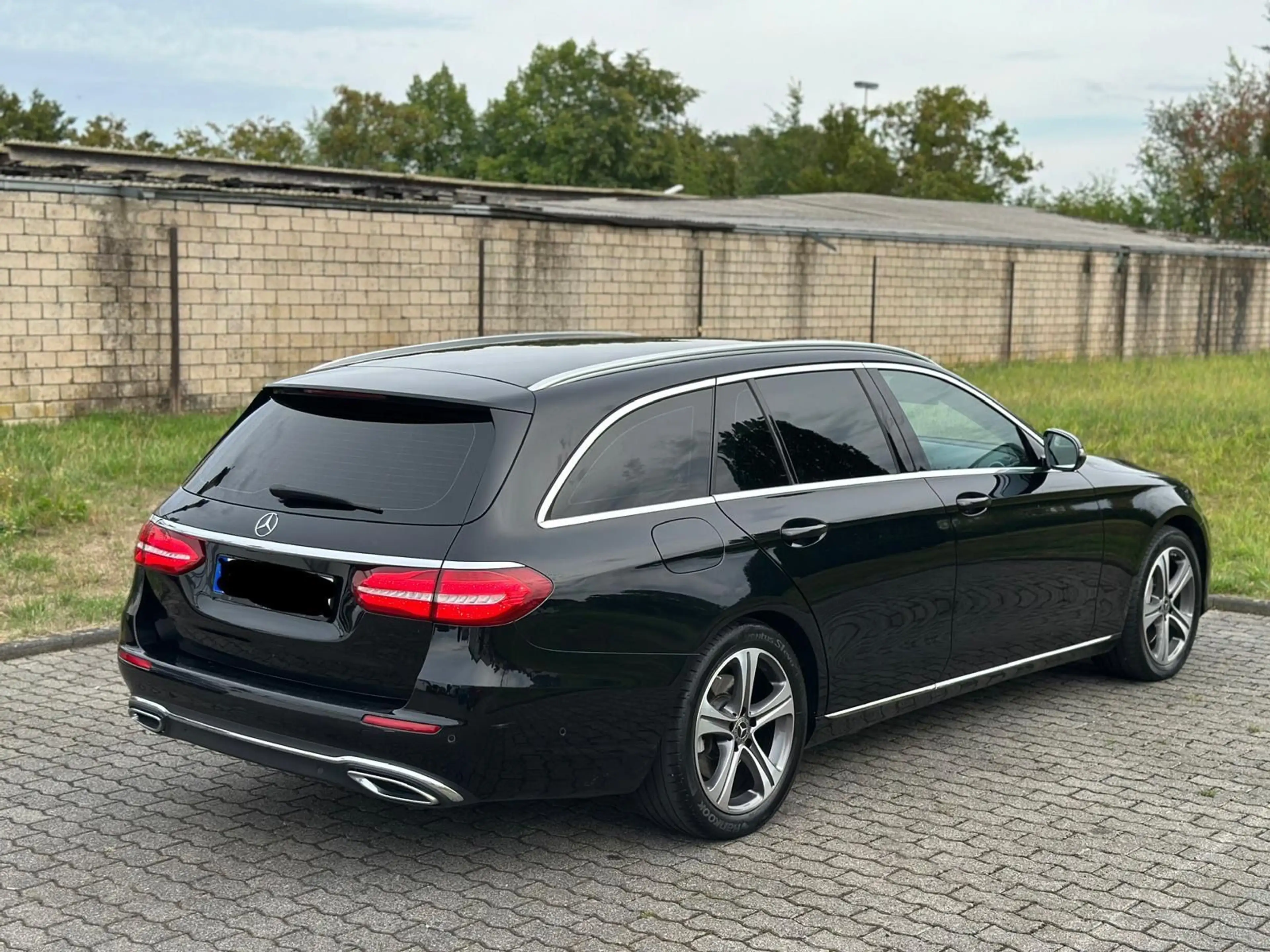 Mercedes-Benz E 400 d 4Matic,Leder,Automatik,Navi,LED — photo 4