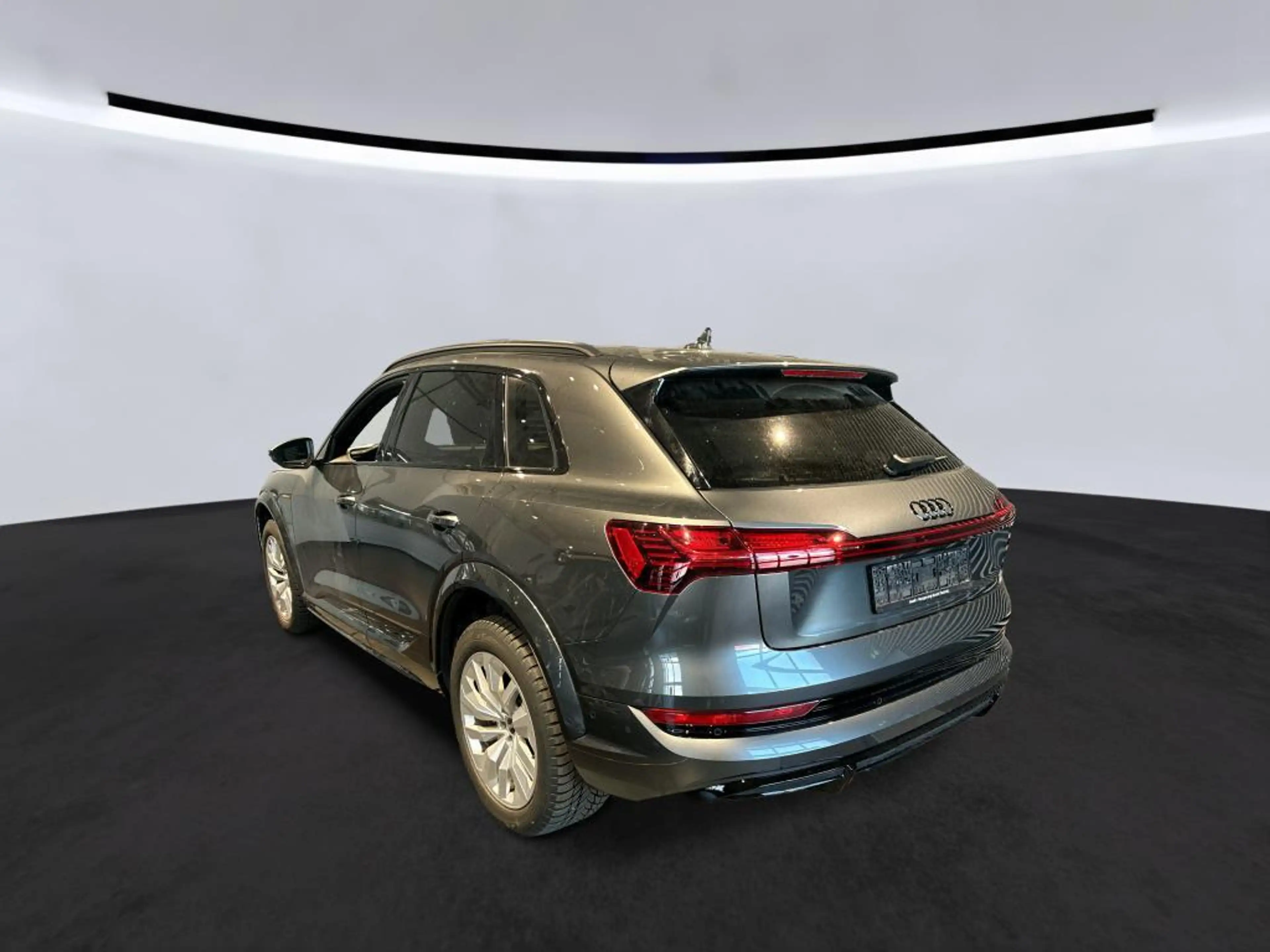 Audi e-tron S BLACK 22Z/DIGI-MATRIX/ACC/HuD/PANO/360° — photo 9
