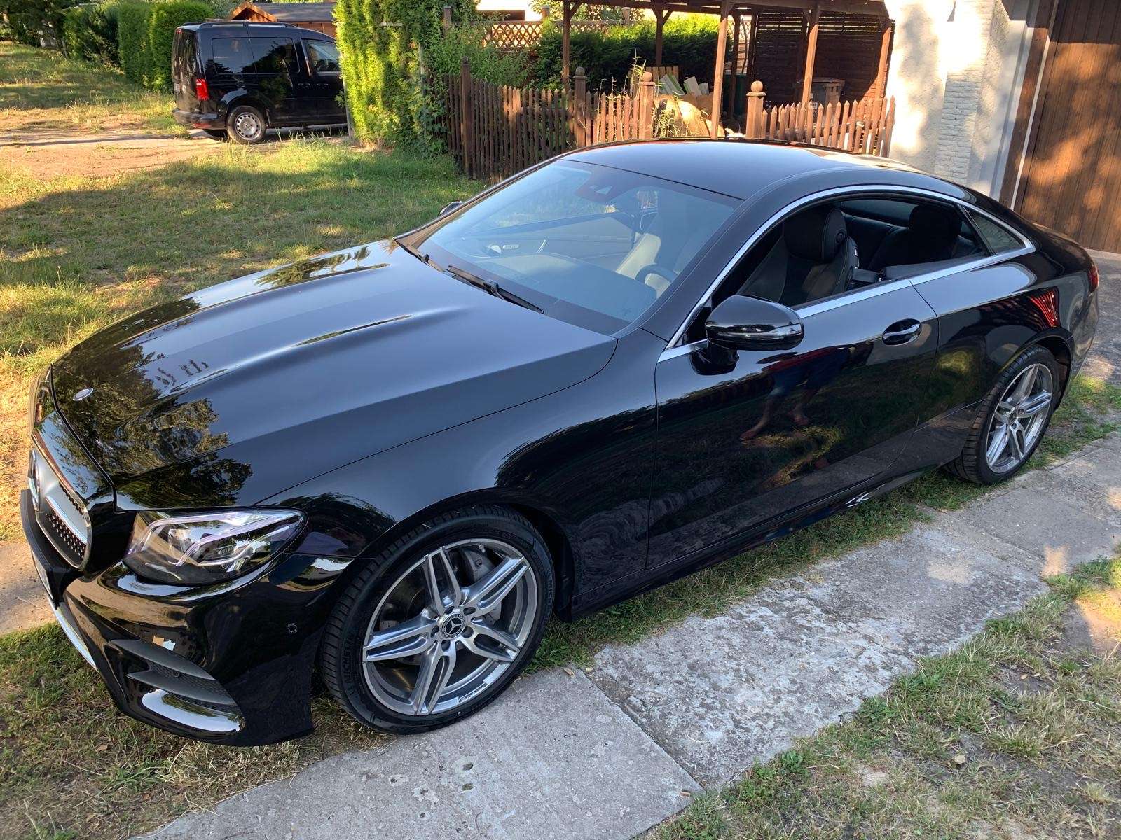 Second hand Mercedes Benz E-Class 200