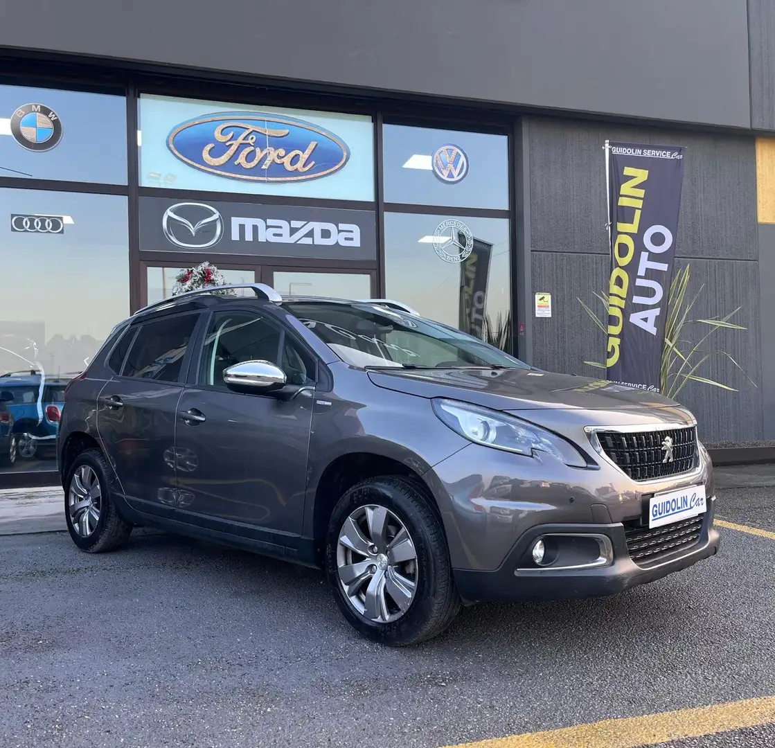 Peugeot 2008 1.2 e-VTi Style 82CV SENS TOUCH NEOPATENTATI Grigio - 1