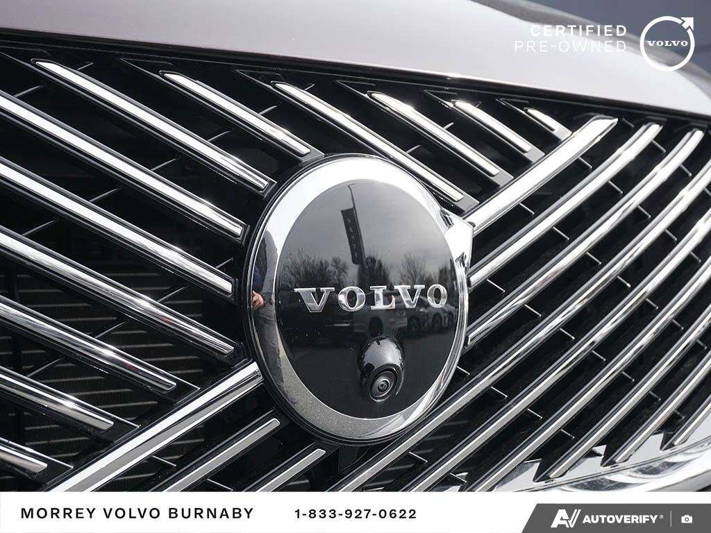 2026 Volvo XC90 Plus Bright Theme - 7 Passenger AWD | Rare Colour thumb 10