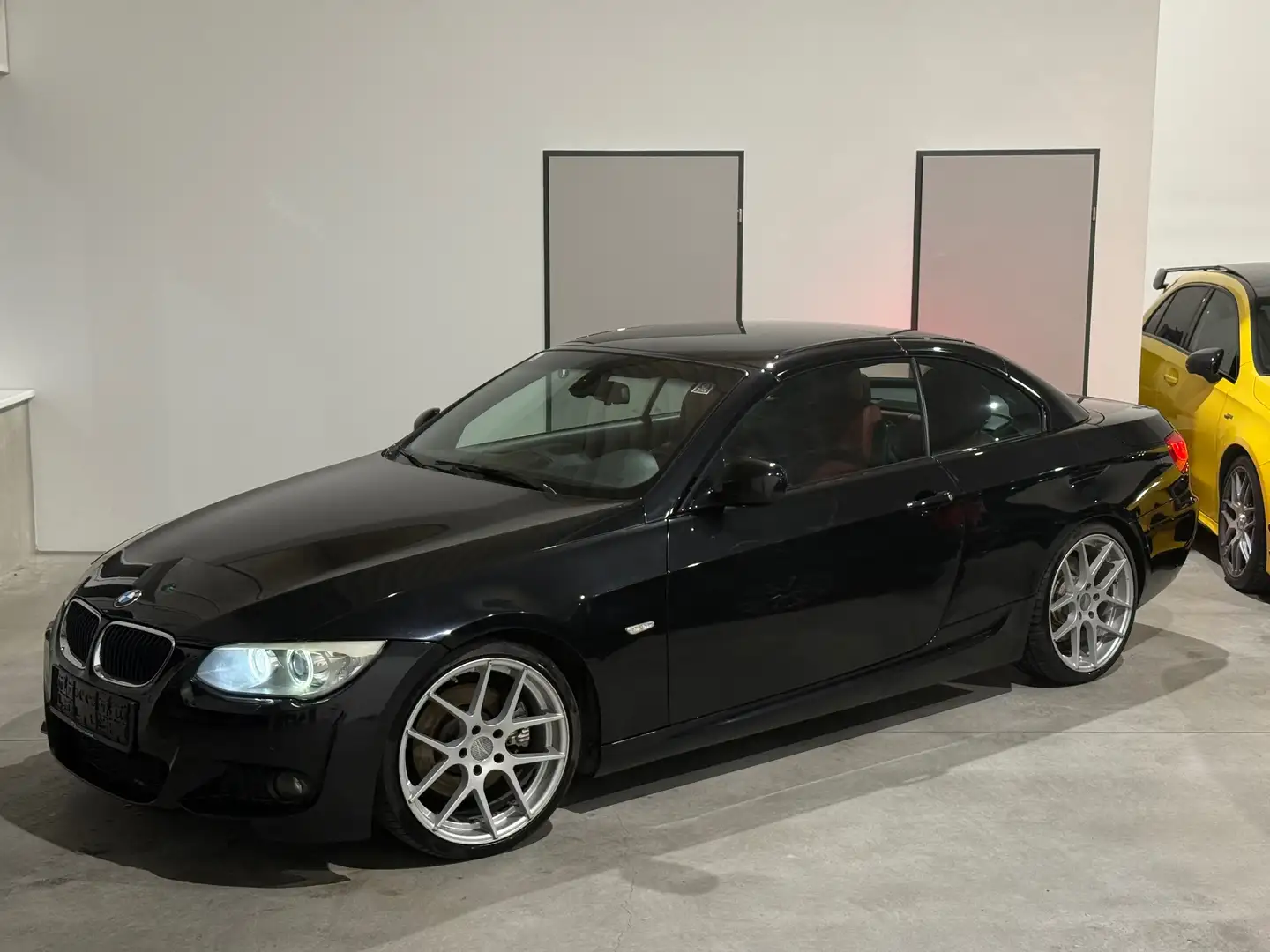 BMW 325 325d M-Paket, HARMAN KARDON,CIC,ZP 19ZOLL,STAGE 3 Schwarz - 1