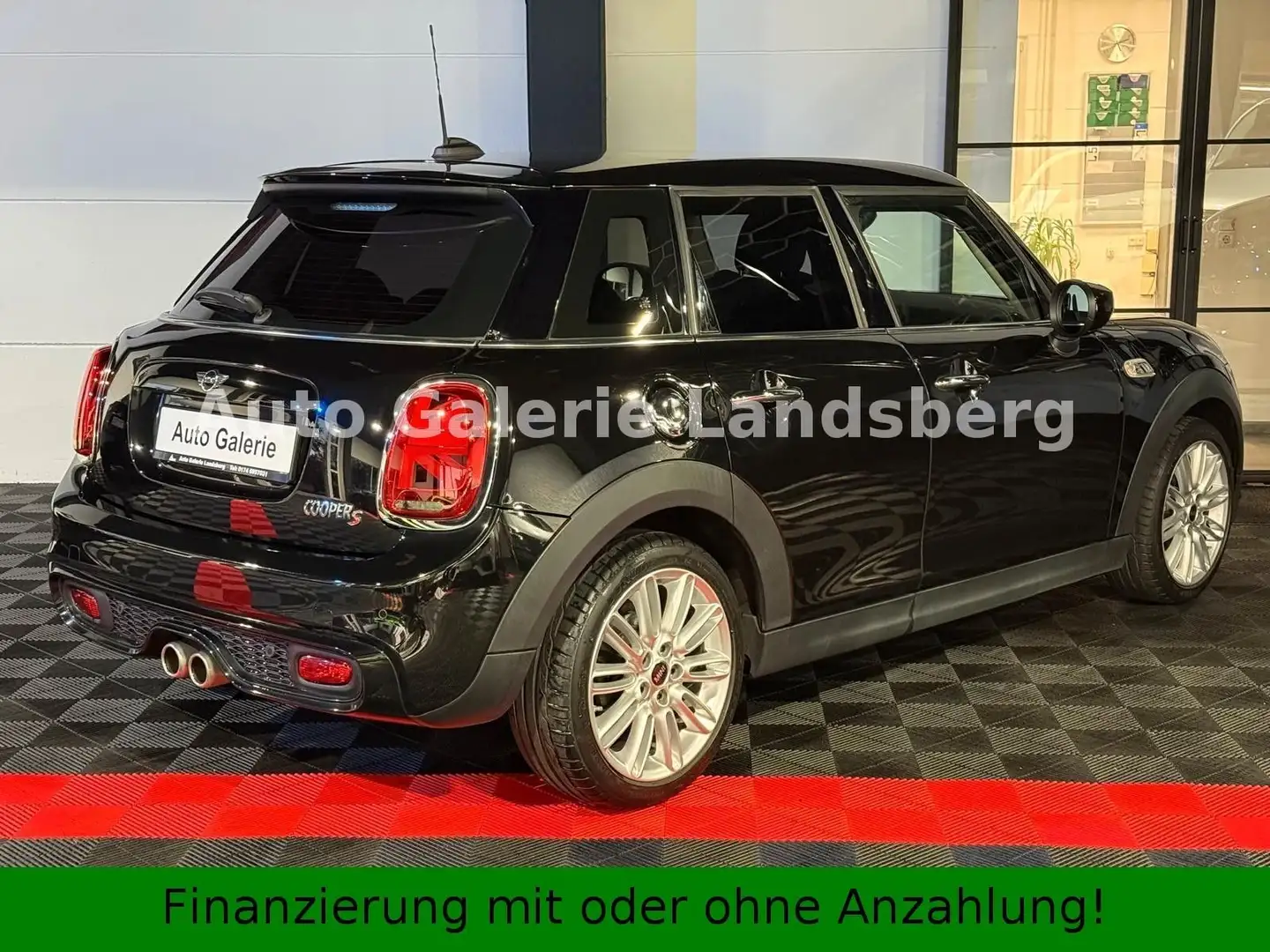 MINI Cooper S *5-Türig*LED*JCW Lenkrad*Tempomat*PDC* Schwarz - 2