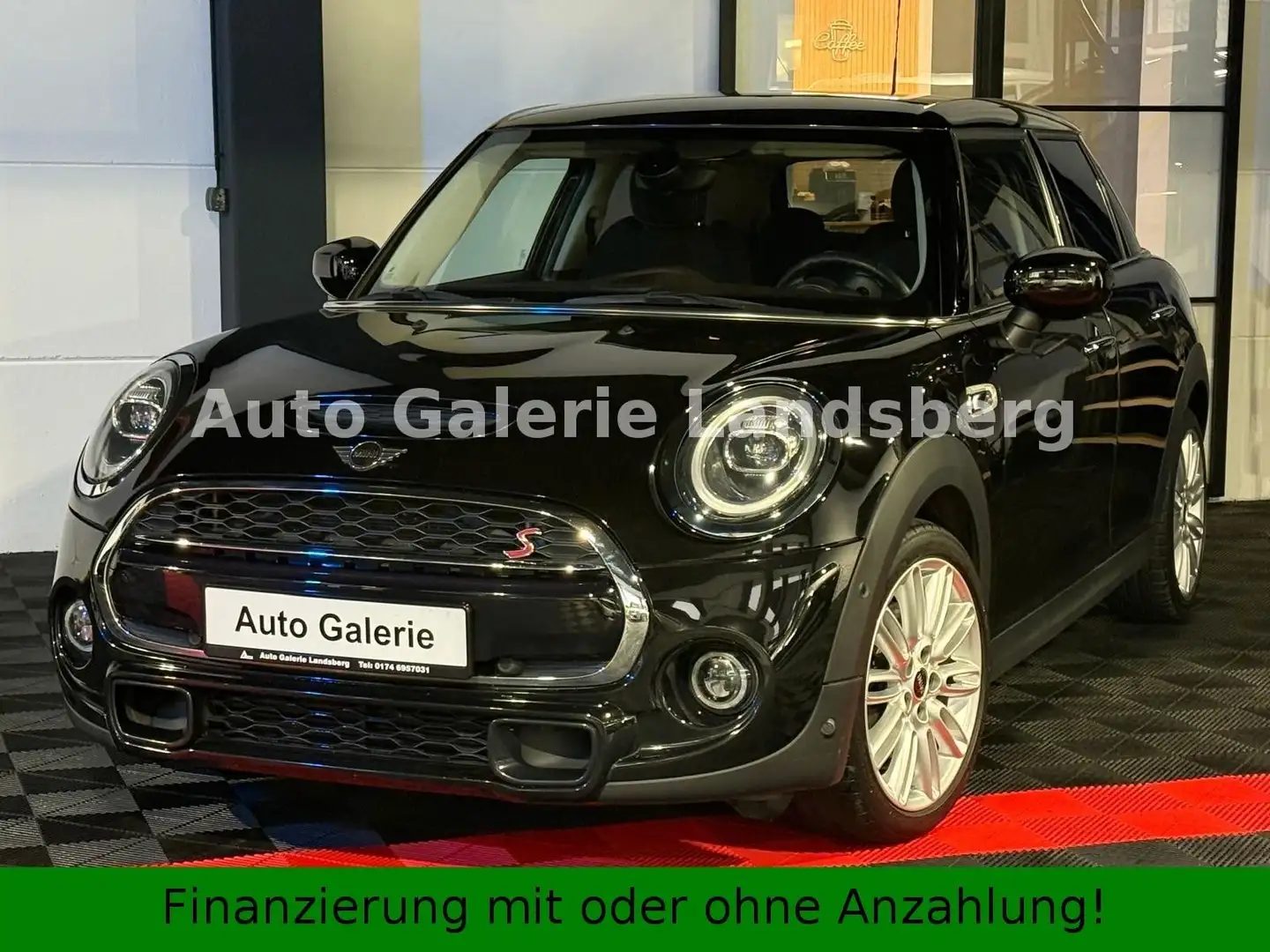 MINI Cooper S *5-Türig*LED*JCW Lenkrad*Tempomat*PDC* Schwarz - 1