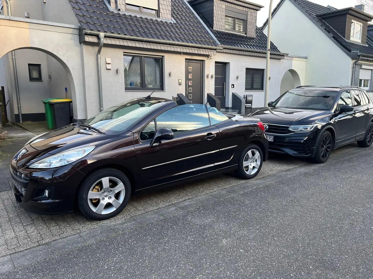 Peugeot 207 Marrón - 2