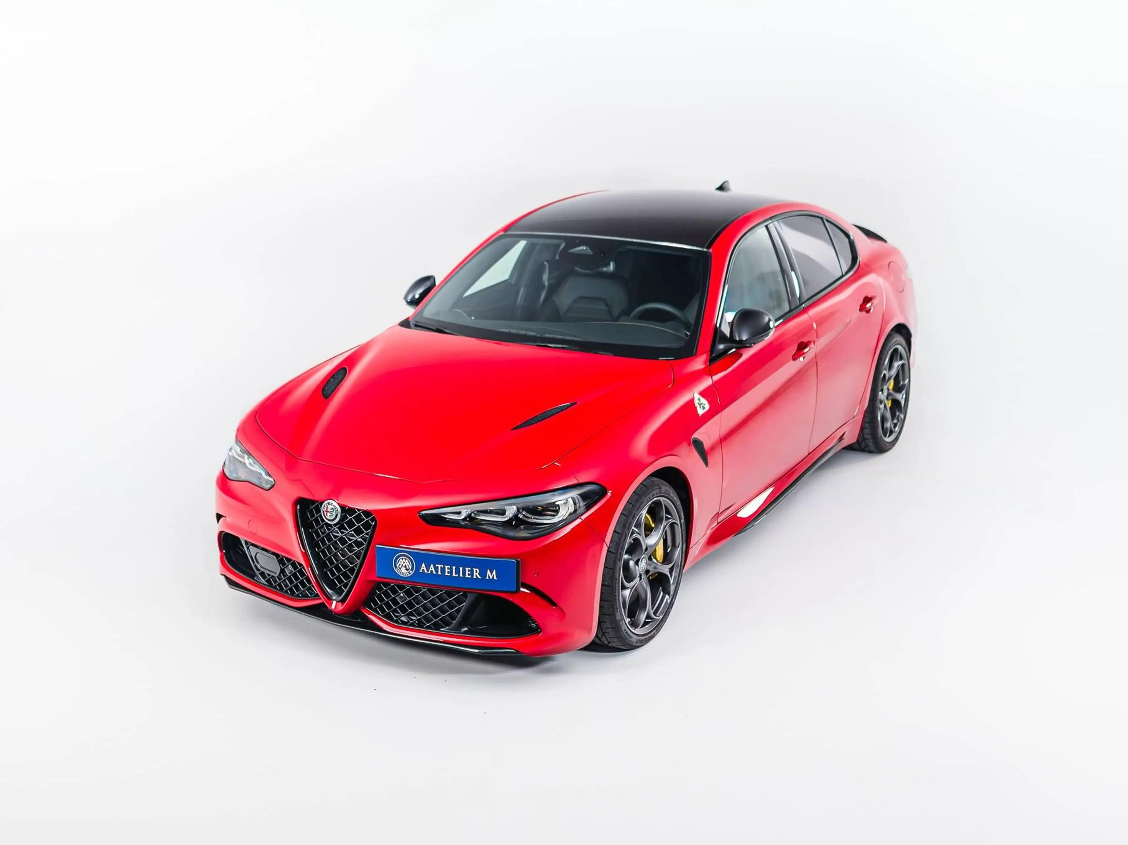Alfa Romeo Giulia Giulia 2.9 V6 Bi-Turbo AT8 Quadrifoglio Oro — photo 10