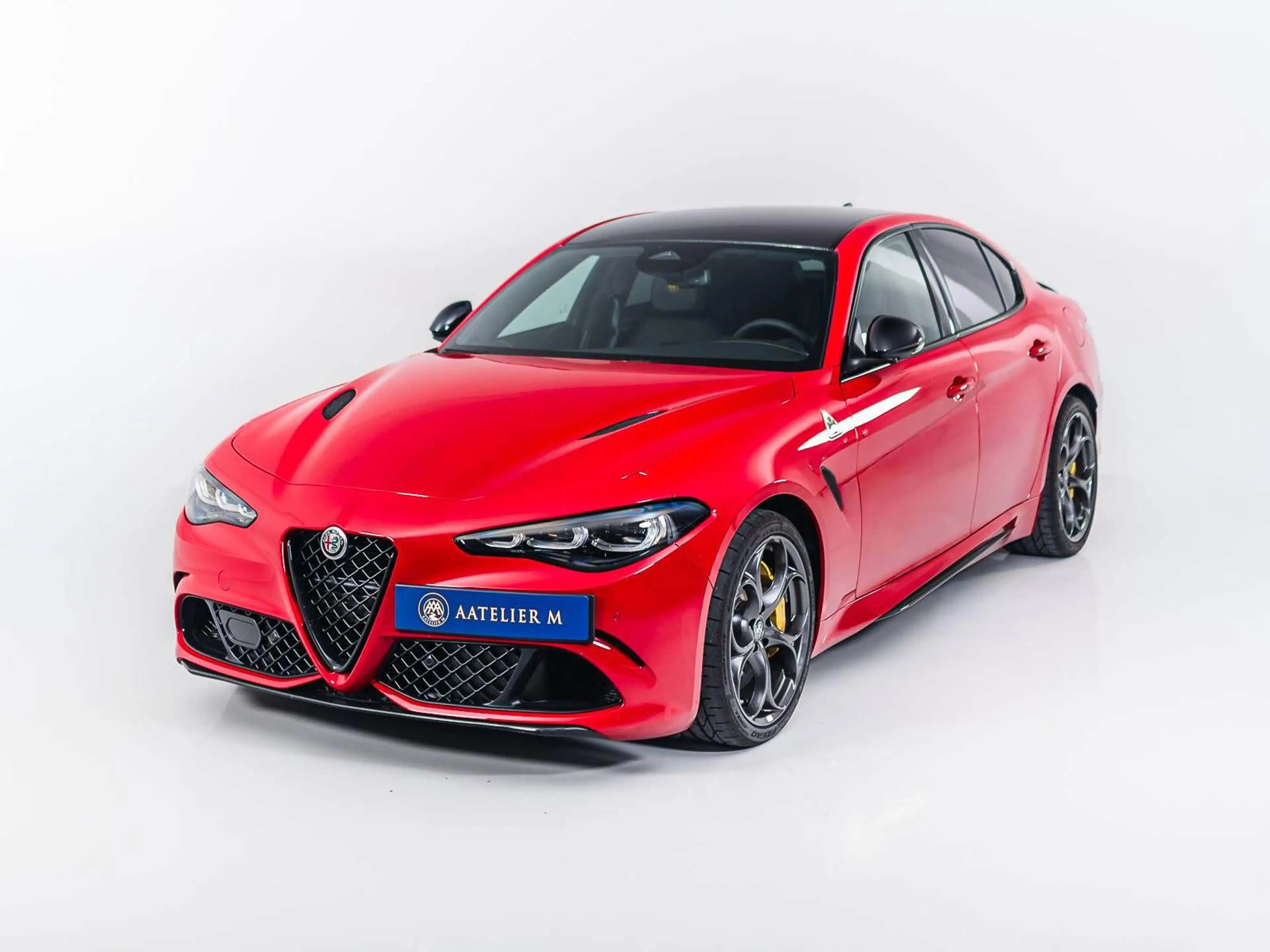 Alfa Romeo Giulia Giulia 2.9 V6 Bi-Turbo AT8 Quadrifoglio Oro — photo 12