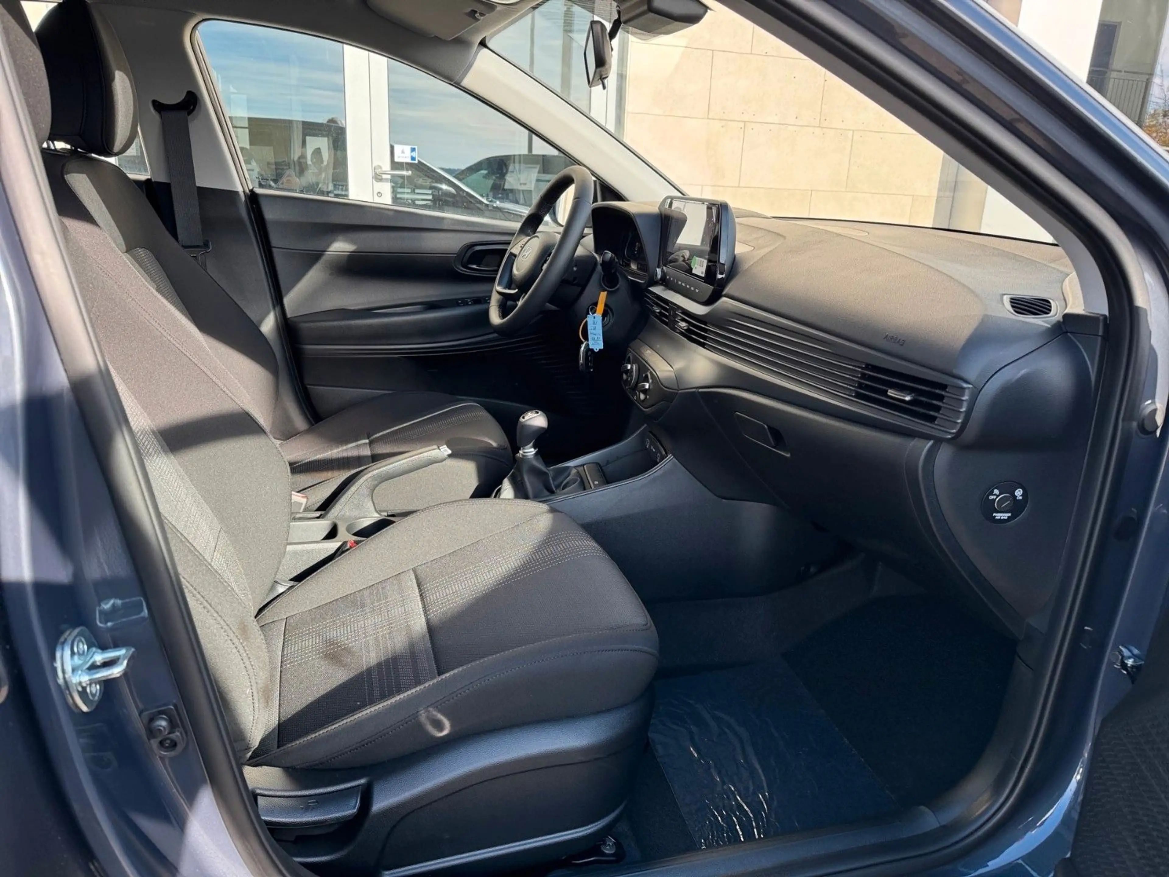 Hyundai i20 Select Funktions-Paket — photo 13