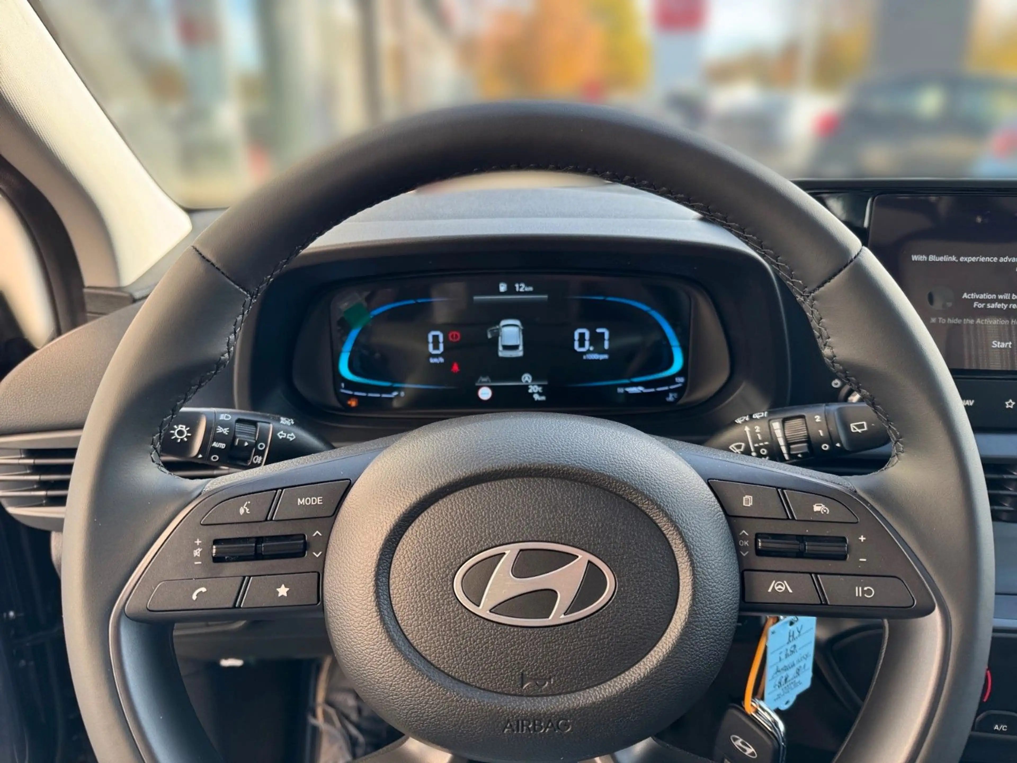 Hyundai i20 Select Funktions-Paket — photo 8
