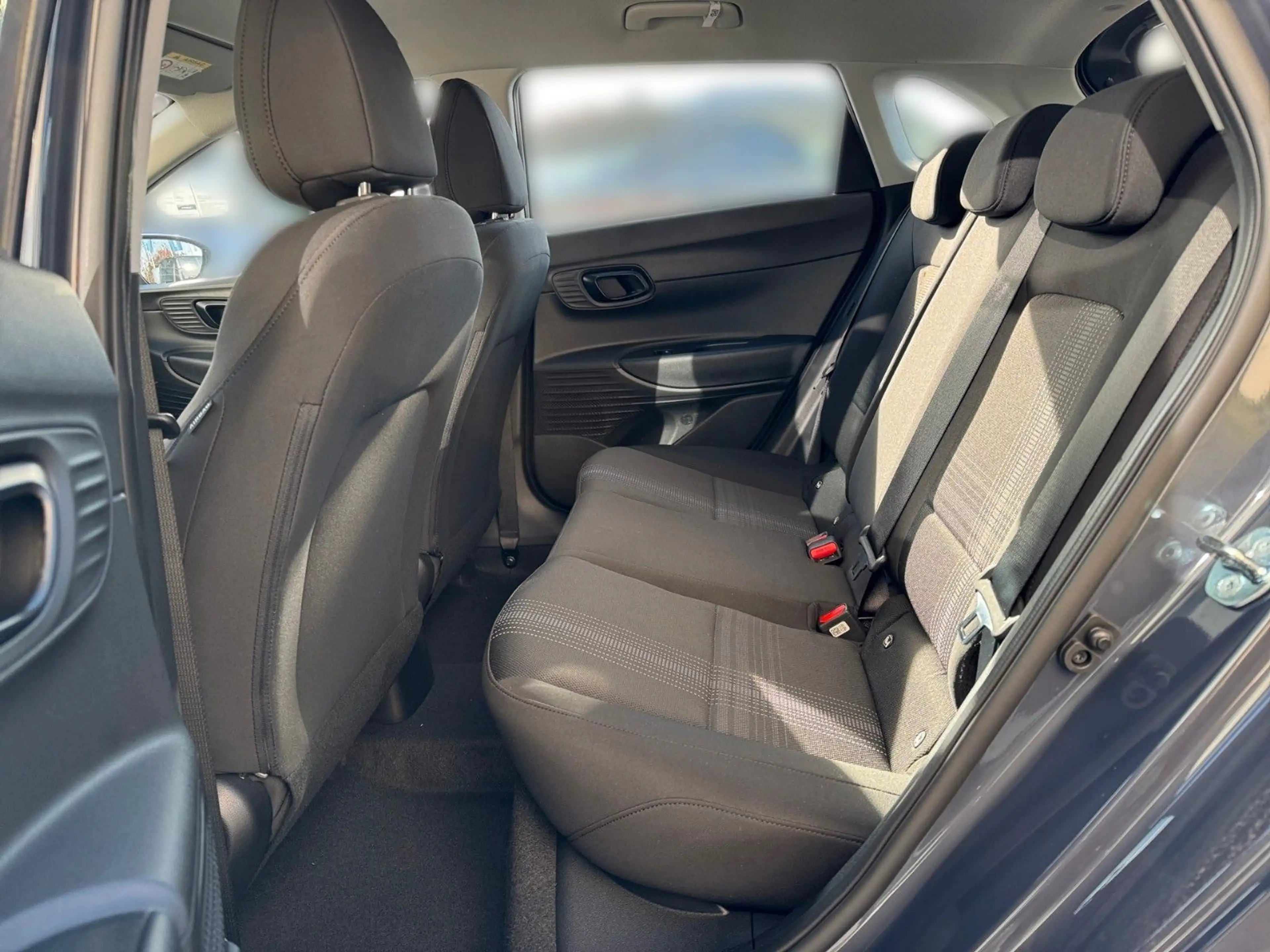 Hyundai i20 Select Funktions-Paket — photo 11