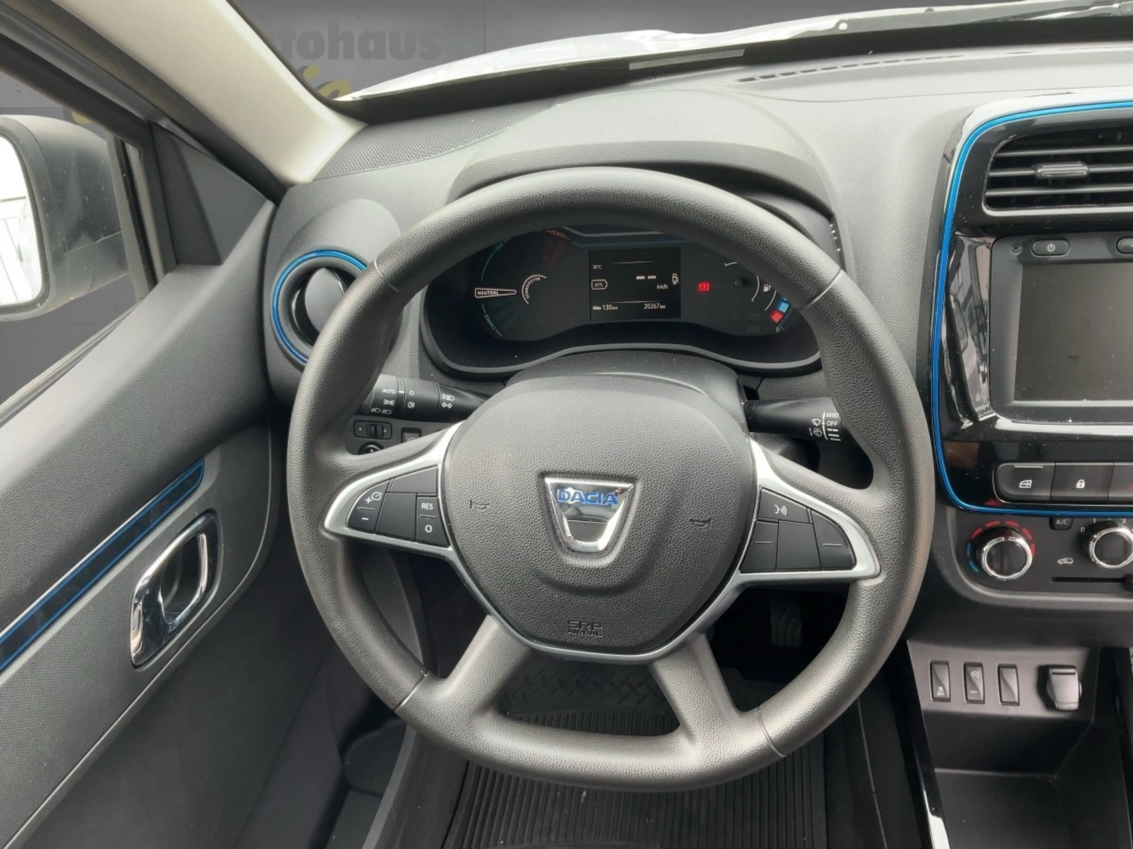 Dacia Spring Business — photo 10