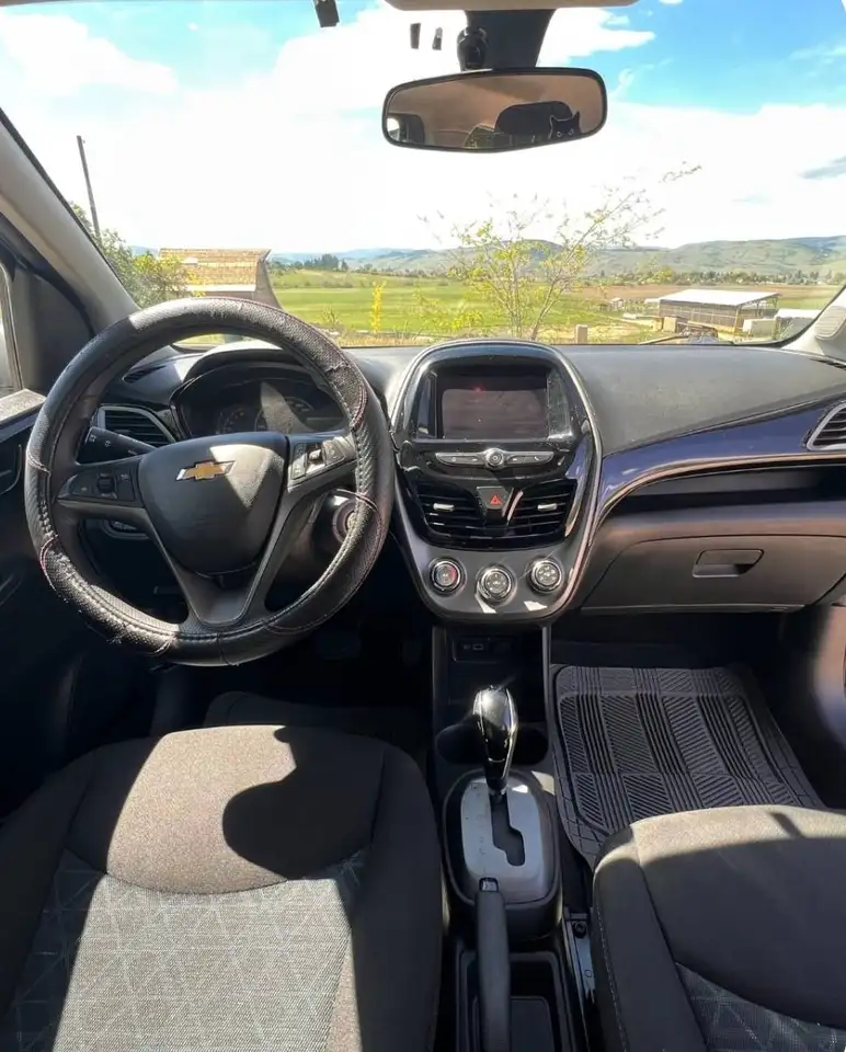 Chevrolet Spark снимка Chevrolet Spark