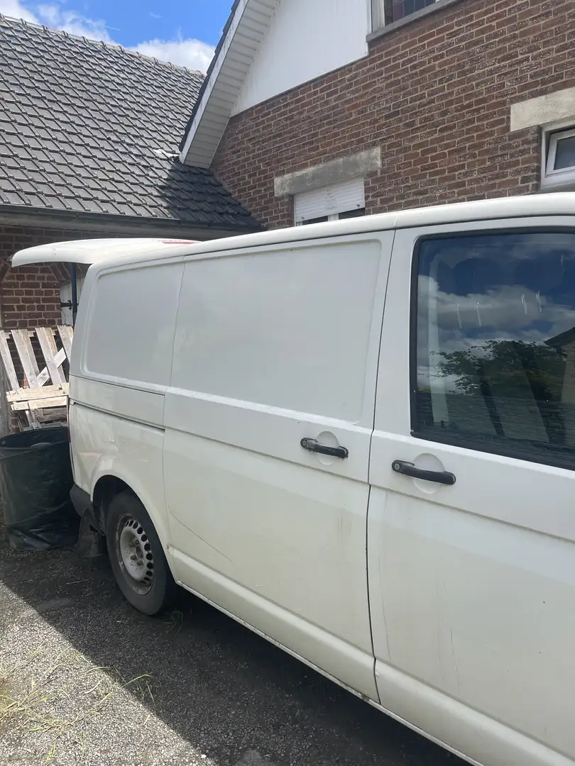 Volkswagen T5 - 1