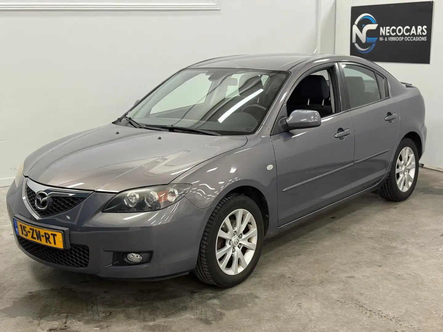 Mazda 3 1.6 S-VT Sense Executive / DEALER ONDERHOUDEN / SU Grau - 2