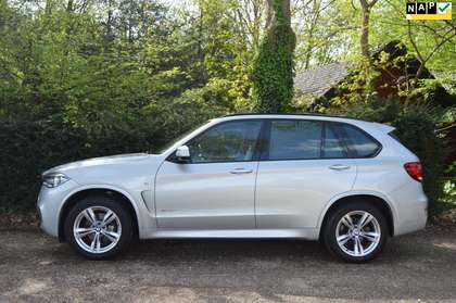 BMW X5 XDrive30d High Exe M-sport/panoramadak/dealer onde