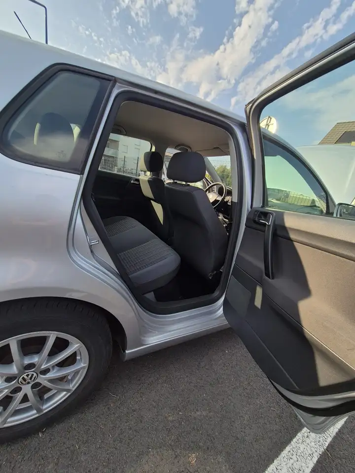 Volkswagen Polo Citadine 5 portes — photo 2