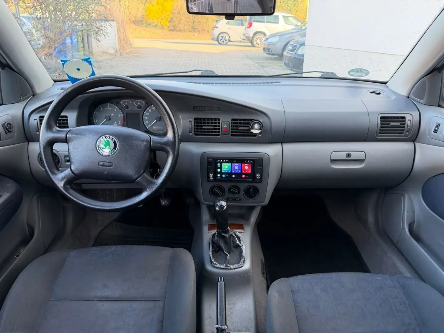 Skoda Octavia Lim 1.6 Klima Silber - 2