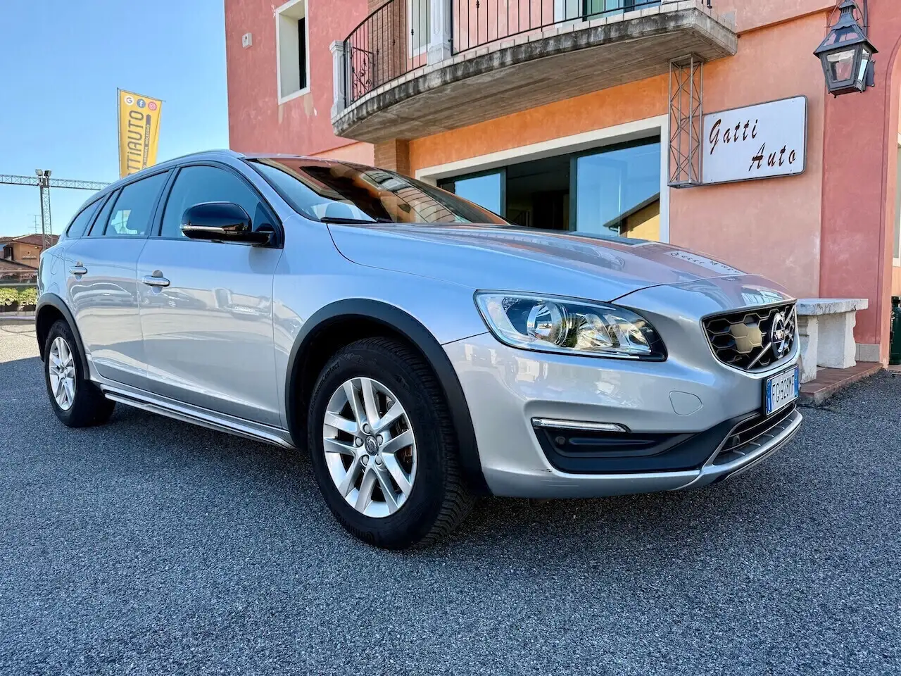 Volvo V60 Cross Country