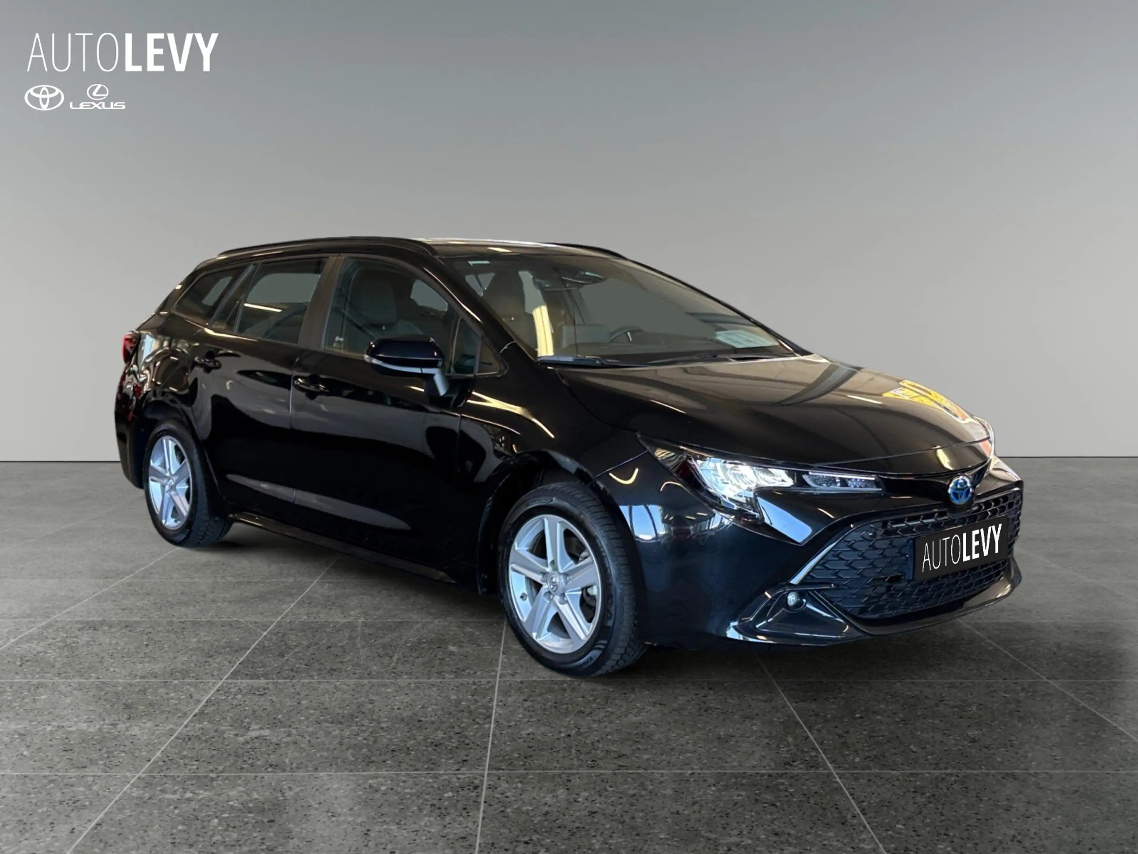 Toyota Corolla Touring Sports 1.8 Hybrid Business SHZ — photo 8