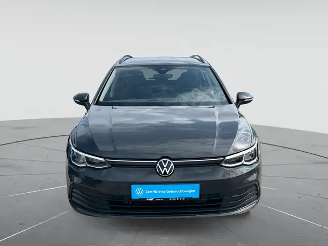 Volkswagen Golf view 2