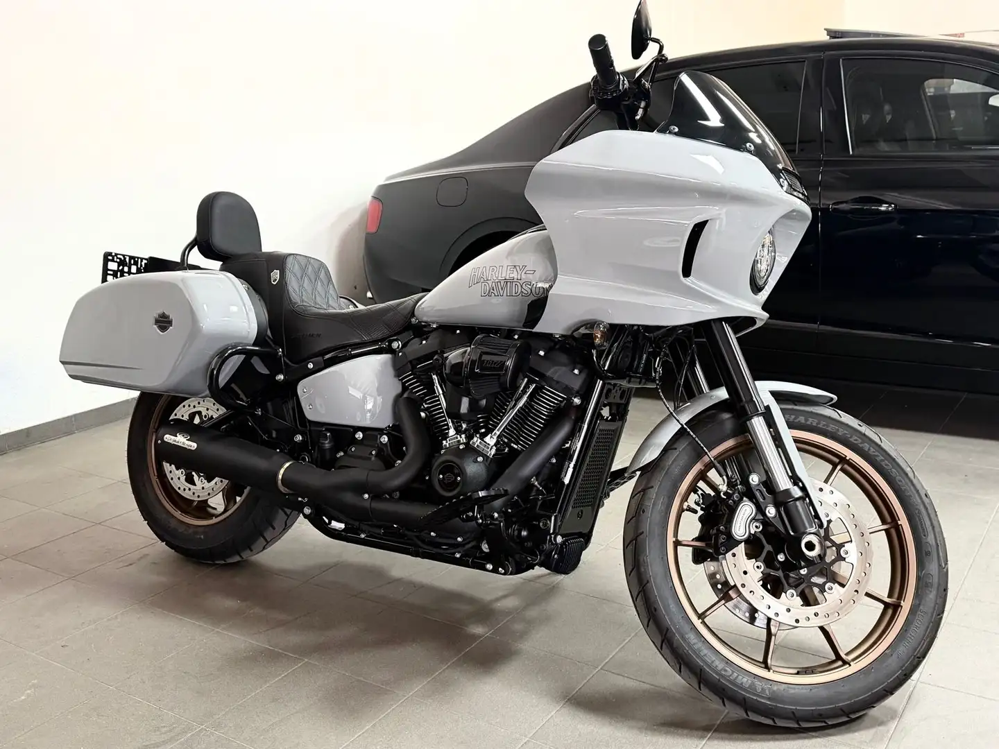 Harley-Davidson Lowrider ST I J&H I Euro 5 I 5HD Gris - 1