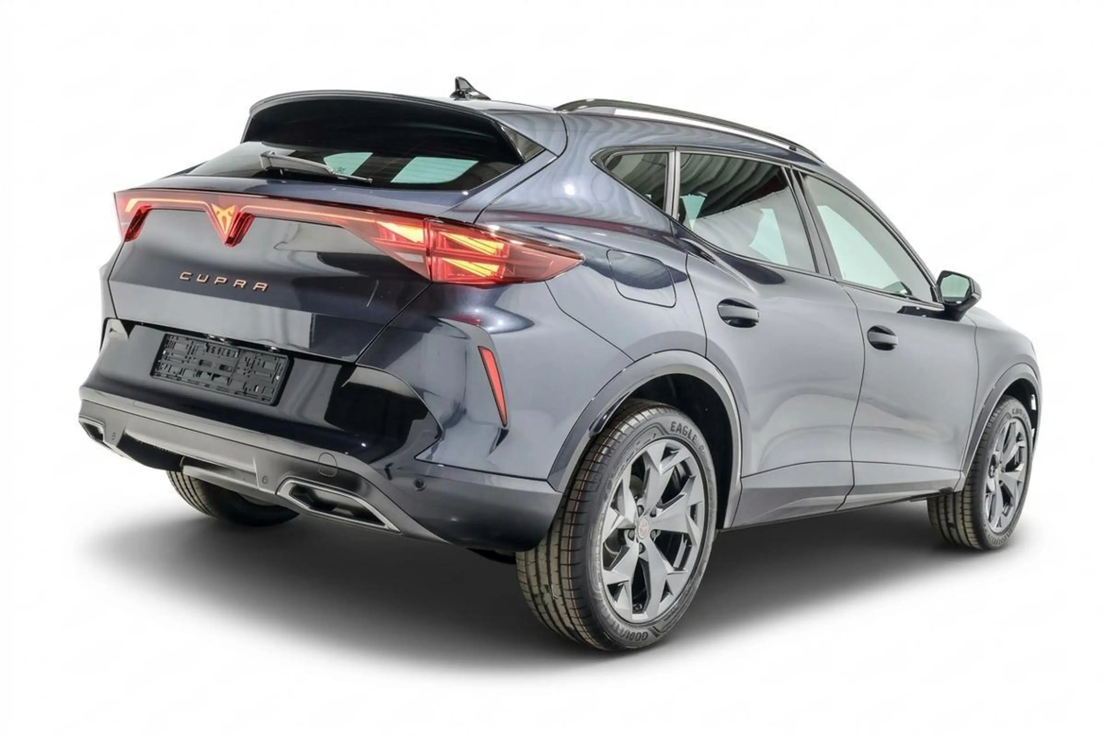 CUPRA Formentor 1.5 eTSI 150 DSG LED SEMI CUIR ACC CARPLAY JA18 — photo 3