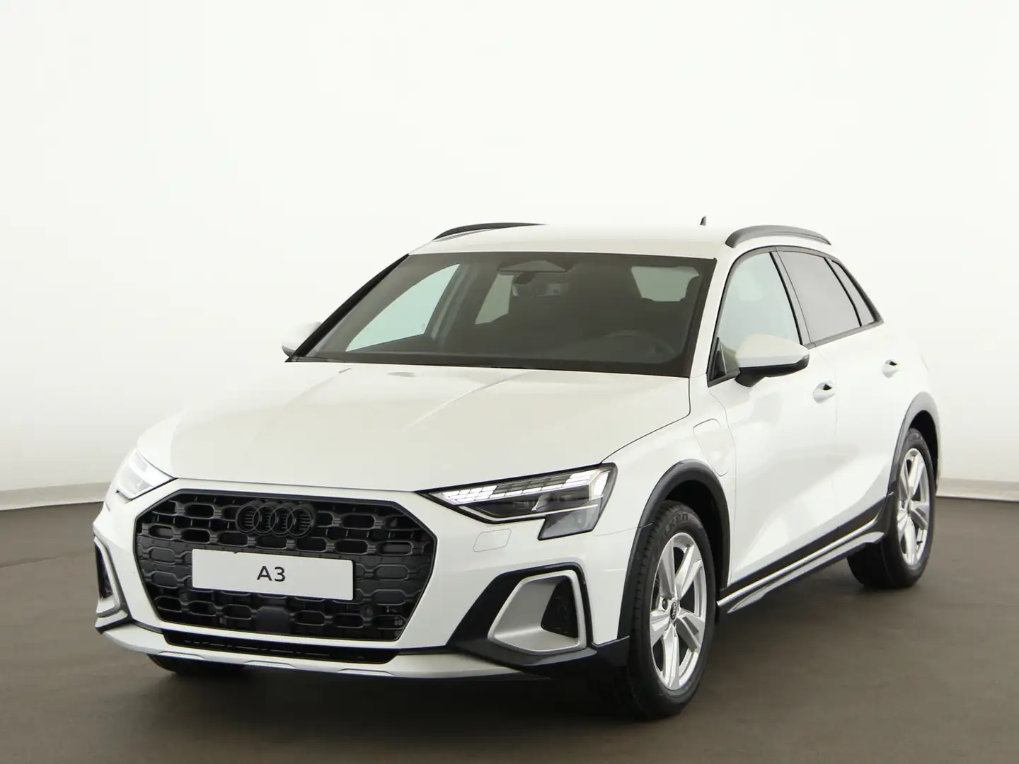 Audi A3 allstreet TFSI e 150 kW S tronic Weiß - 2