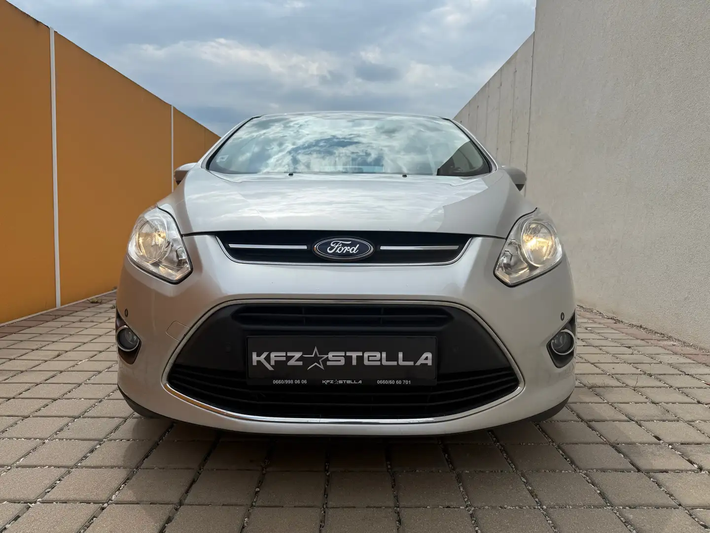 Ford C-Max C-MAX iconic 1,6 TDCi DPF iconic Gri - 2