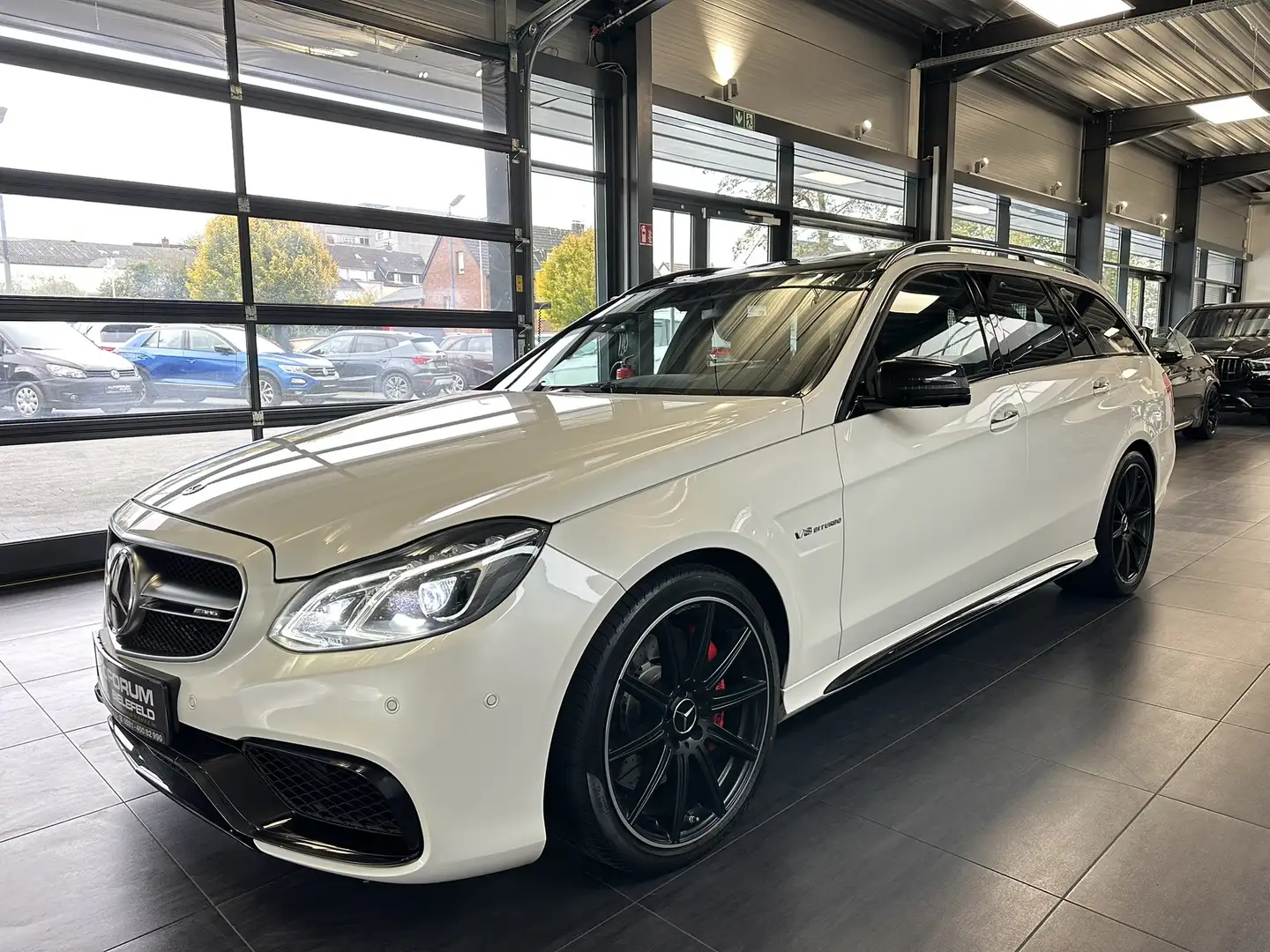 Mercedes-Benz E 63 AMG S 4M|designo|Pano|B&O|360°|NP:147.800€ - 2