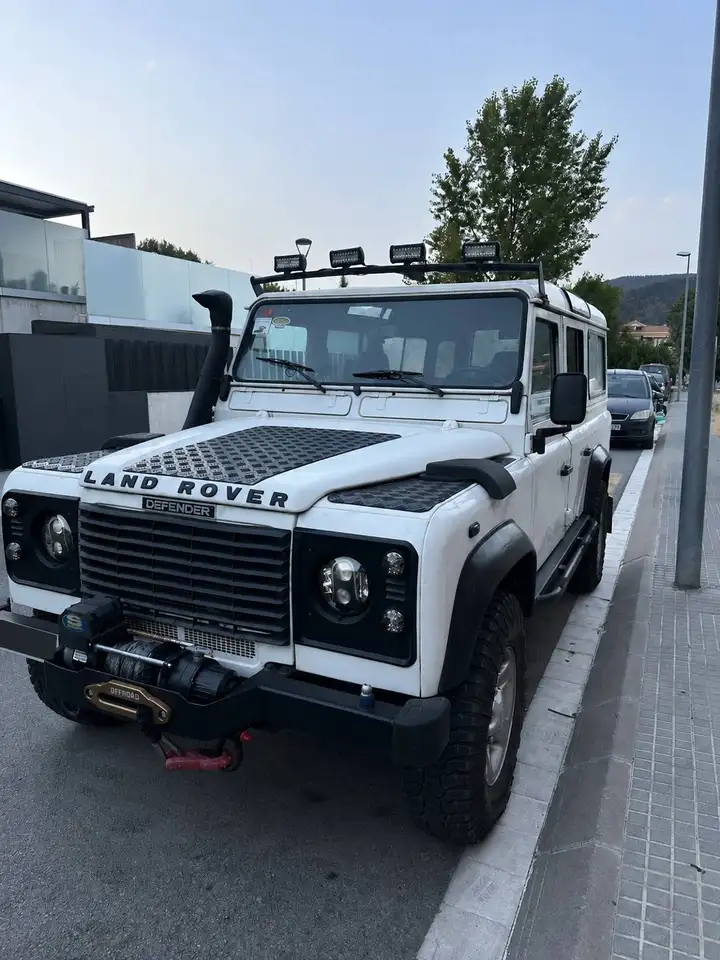 Land Rover Defender 110TDI 5DR SW, foto 2