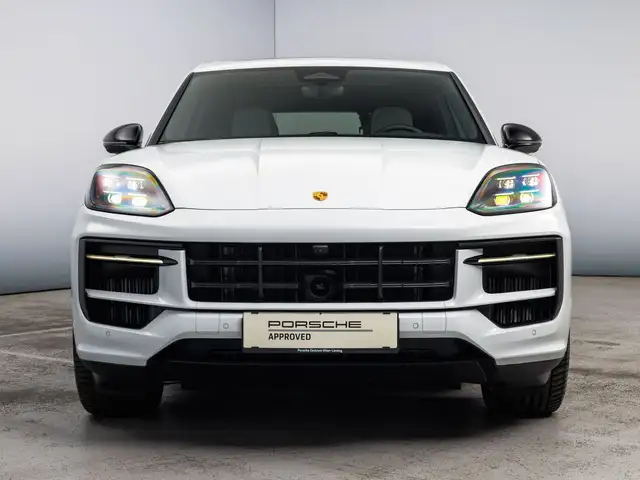Porsche Cayenne view 5