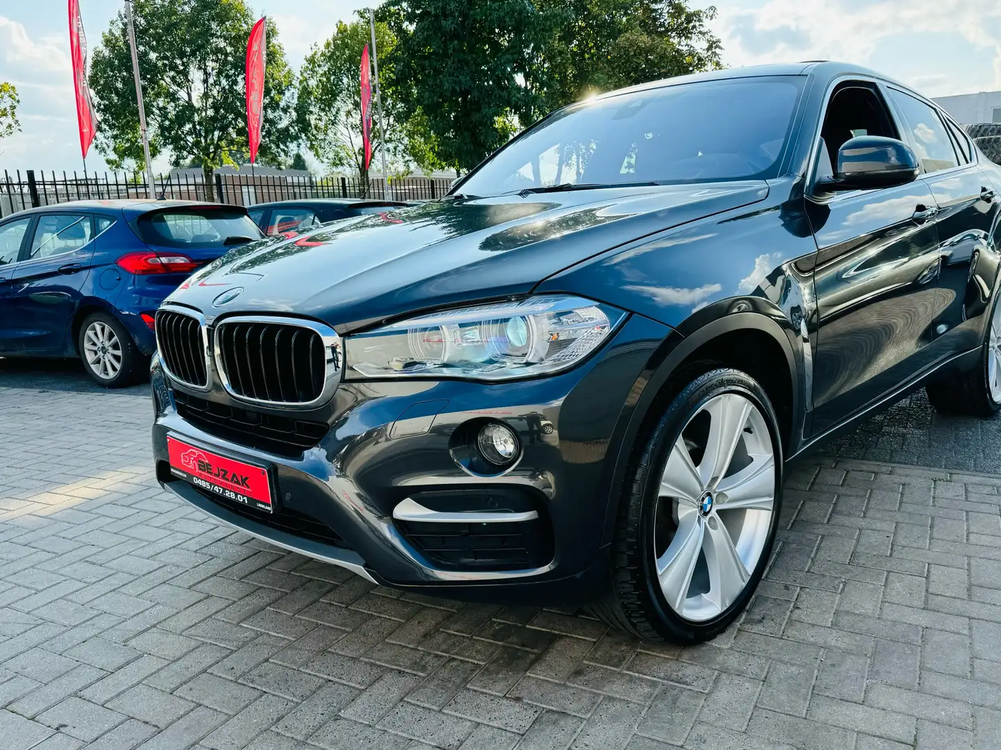 BMW X6 xDrive30d 1J Garantie Opendak/Virtuele Cockpit Grijs - 2