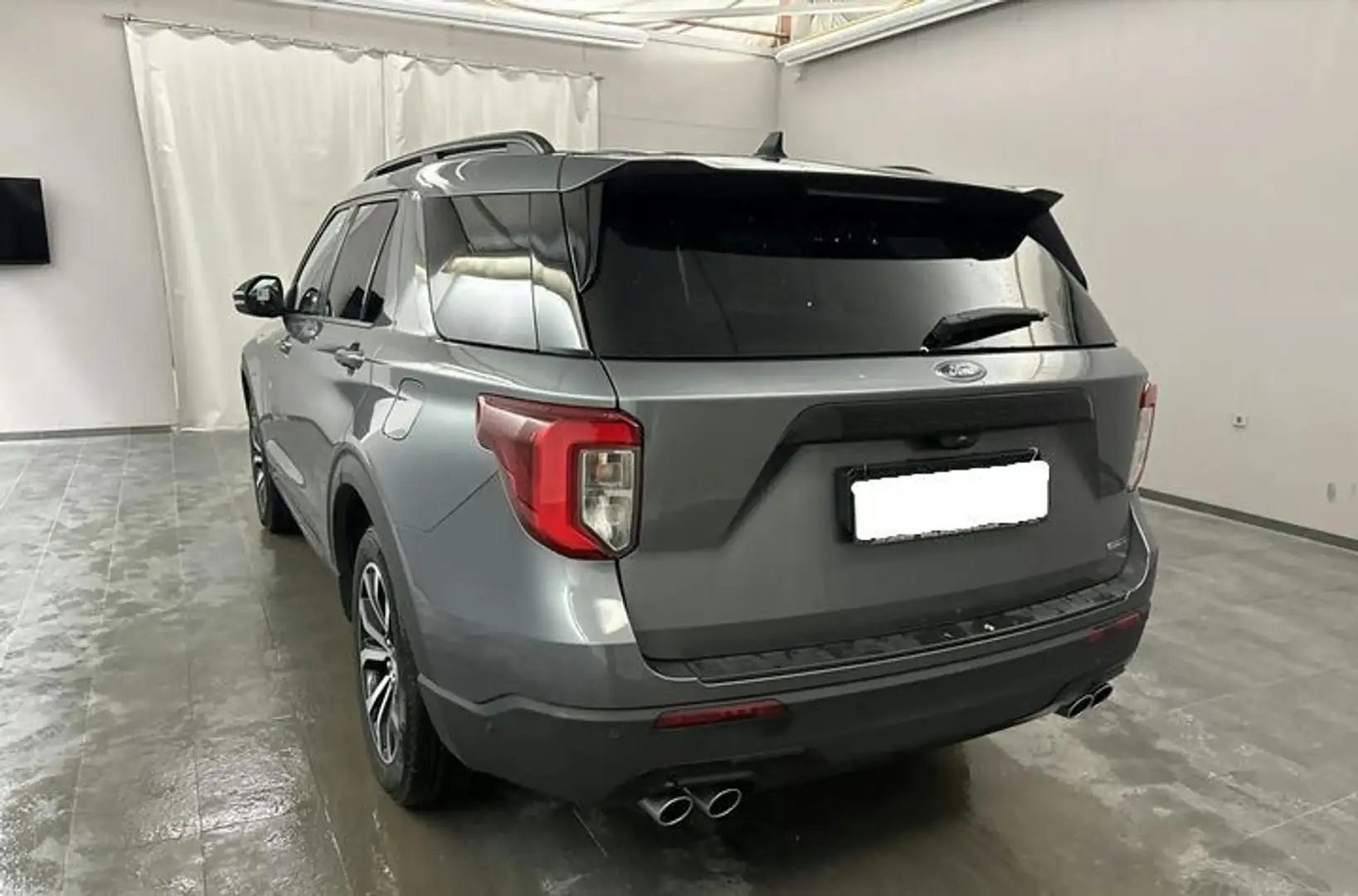 Ford Explorer ST-Line Plug-in-Hybrid 4x4 Allwetterrei Grau - 2