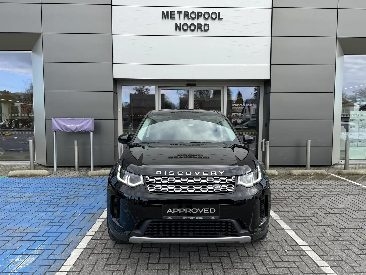 Land Rover Discovery Sport Sport S Negro - 2