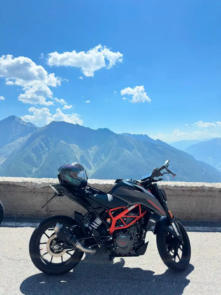 KTM 390 Duke