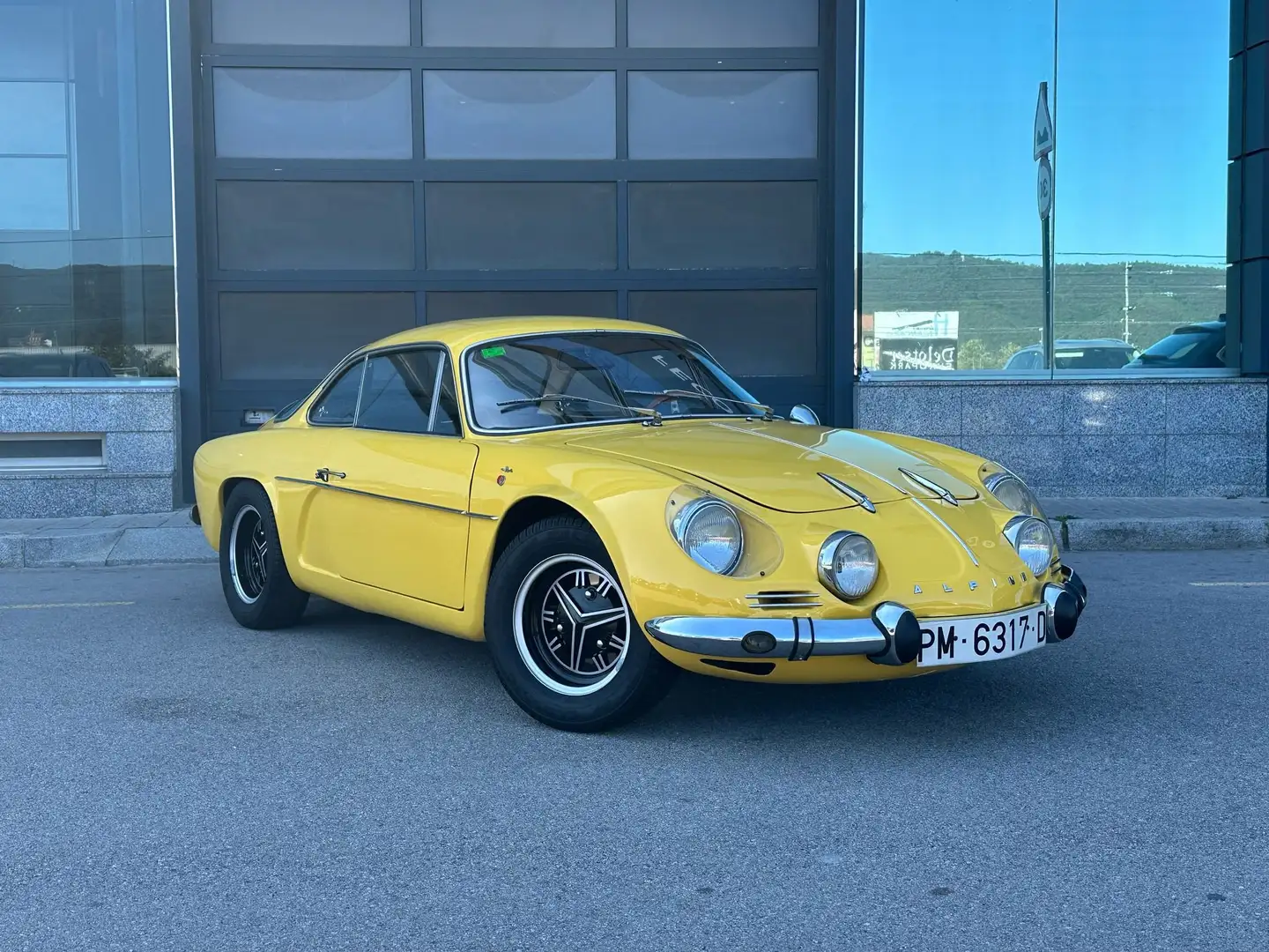 Renault Alpine A110 1300cc Galben - 1