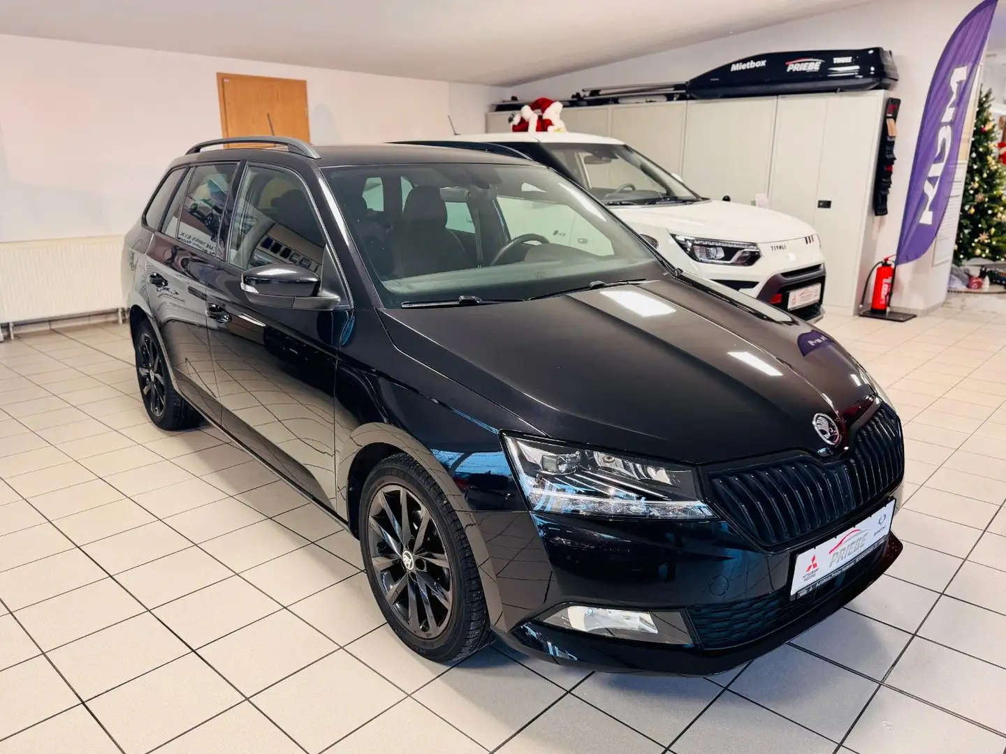 Skoda Fabia Combi Style*BLACK PAKET*LED*KAM*APP* Negro - 2