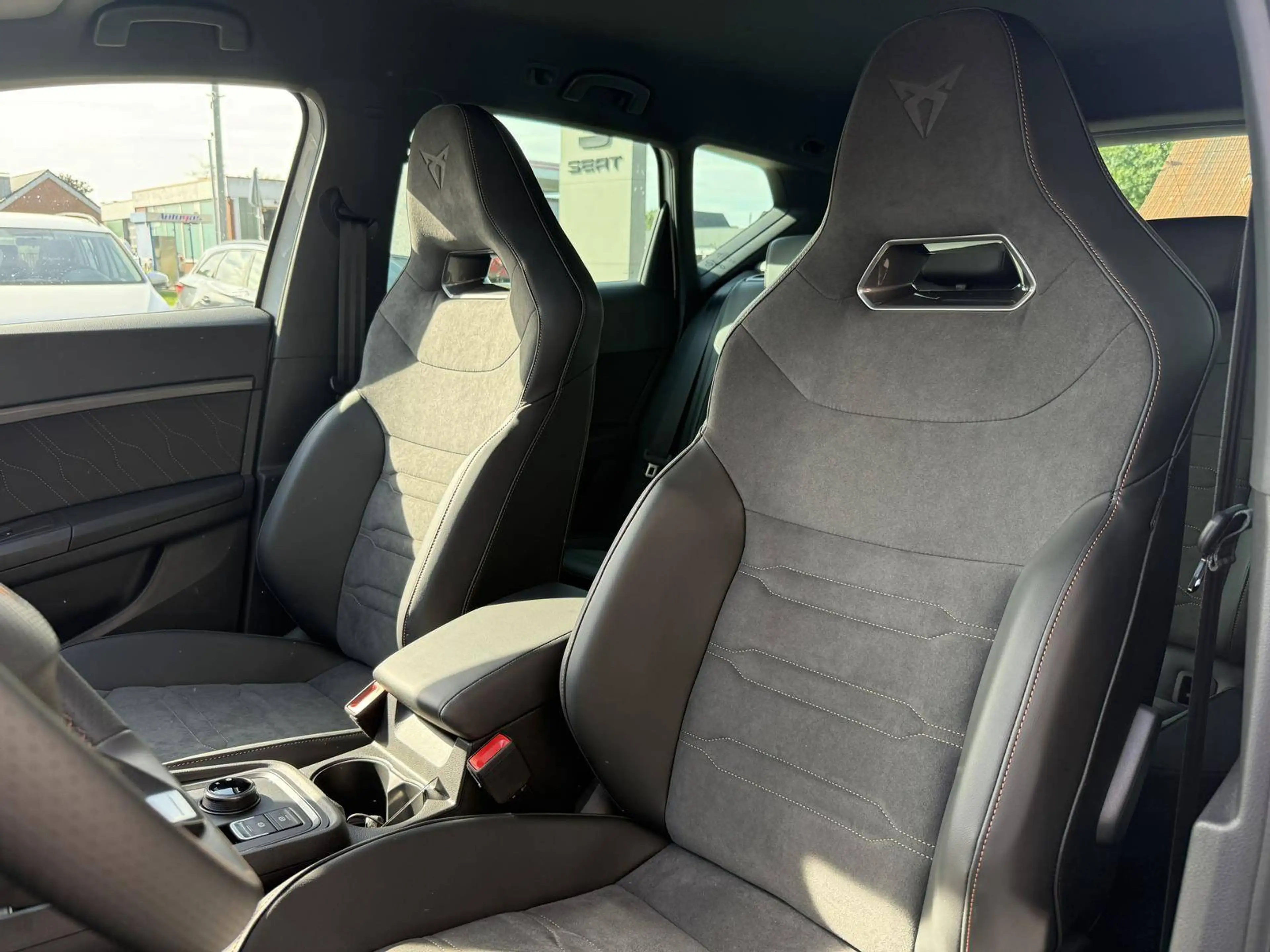 CUPRA Ateca 1.5 TSI DSG 110 kW (150PS) - AHK - Top View, 360° — photo 10