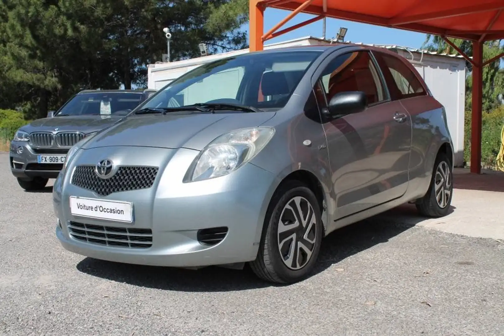 Toyota Yaris D4D 90CV BTE 5VT PACK SPORT/LUNA 3 PORTES/5 PLACES - 2