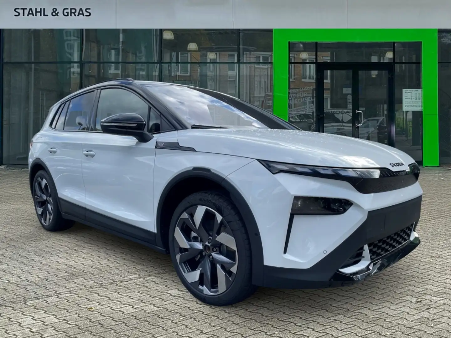 Skoda Elroq First Edition II. 82 kWh Batterie Elektrom Sportpa Weiß - 1