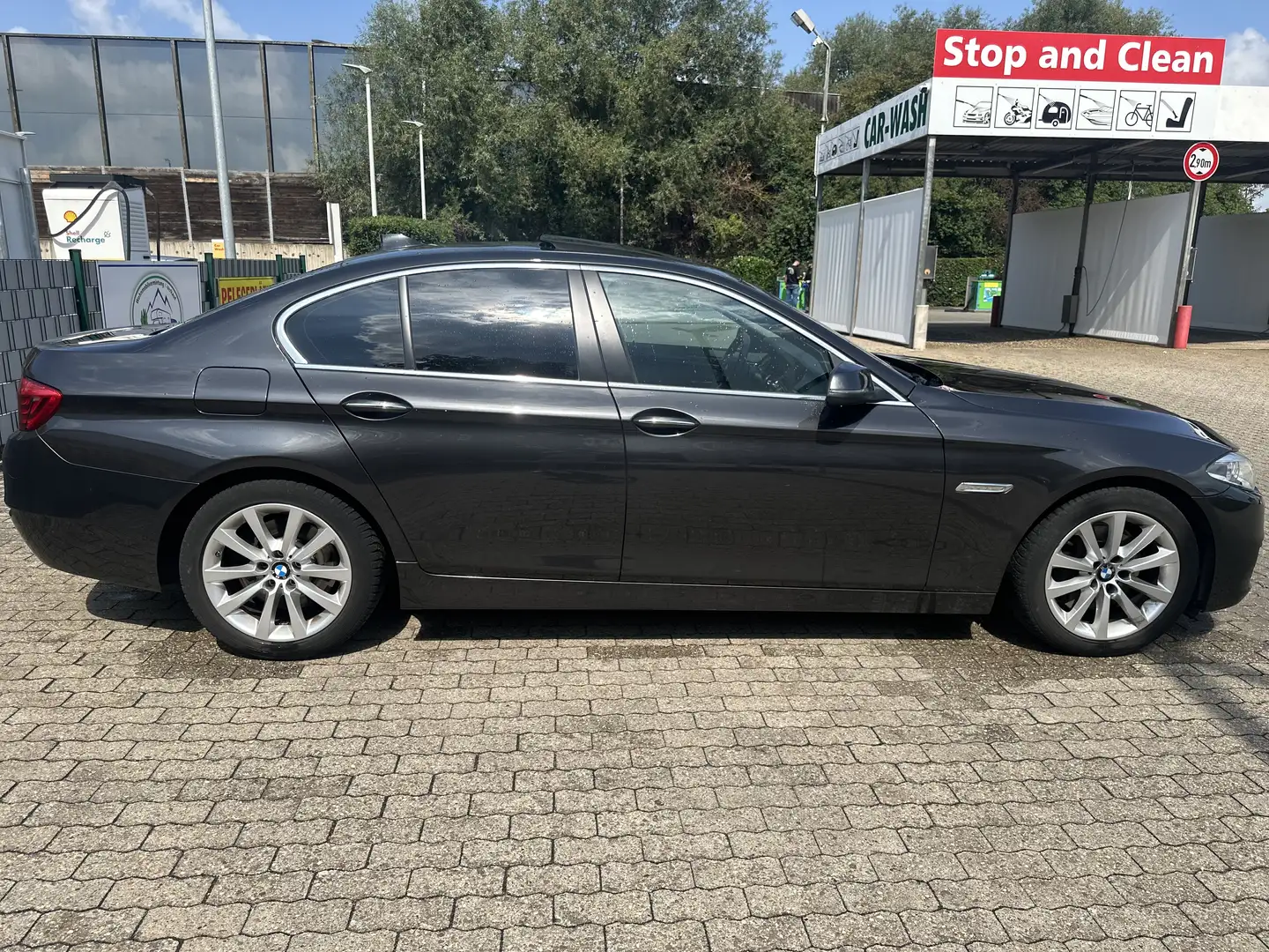 BMW 530 530d Aut. Czarny - 1