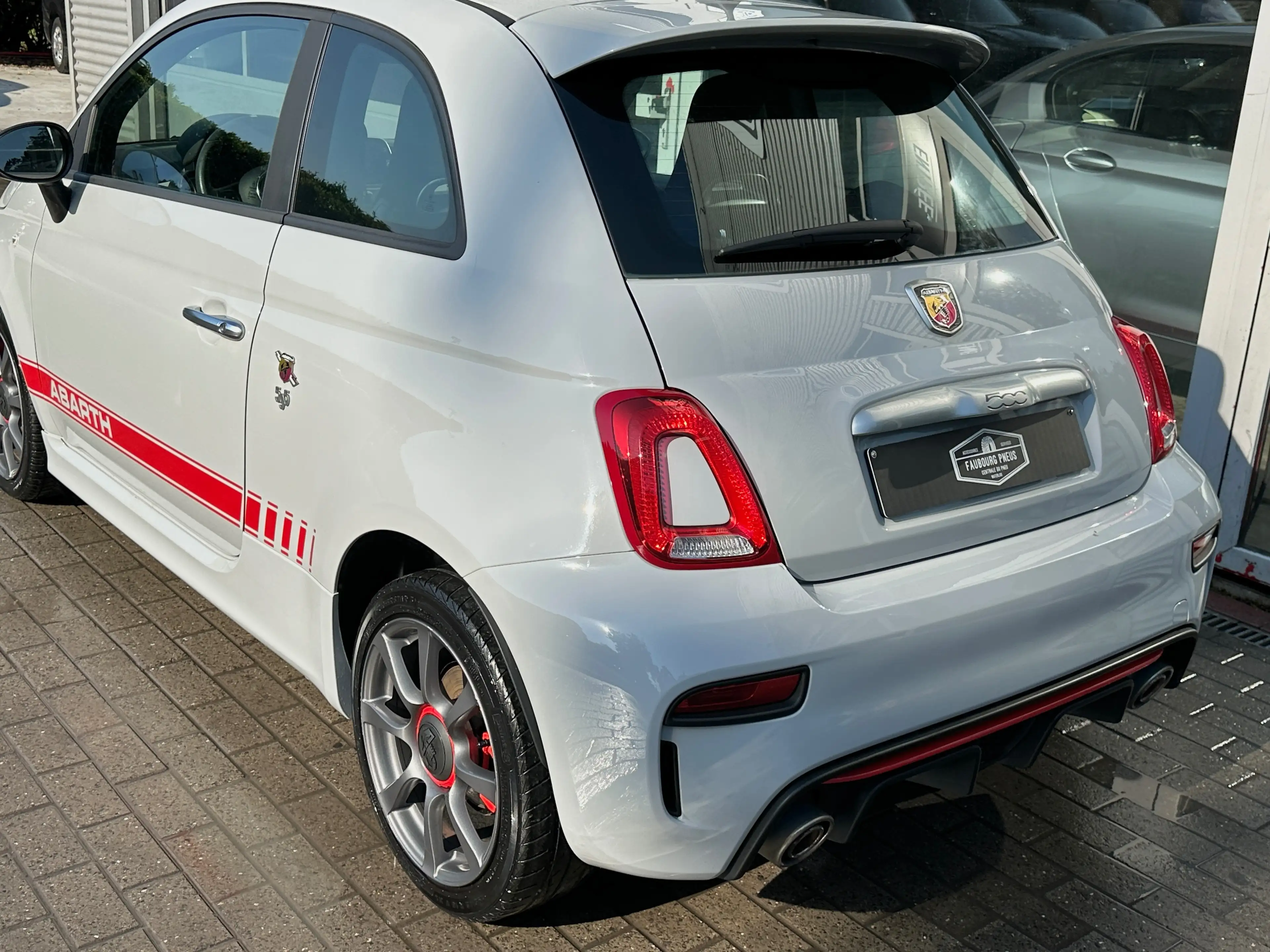 Abarth 500 *1-PROPRIETAIRE*1-OWNER*TOIT-PANO*U-CONNECT*NAVI* — photo 11