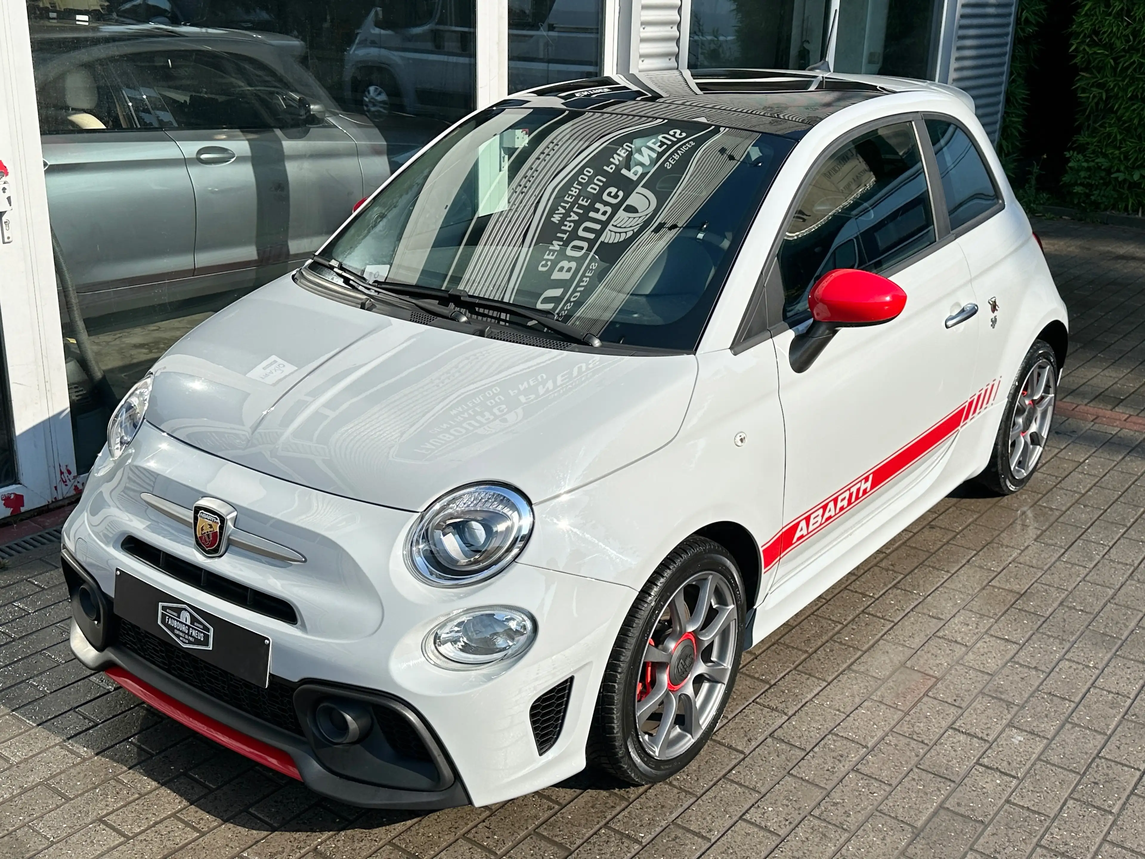 Abarth 500 *1-PROPRIETAIRE*1-OWNER*TOIT-PANO*U-CONNECT*NAVI* — photo 7