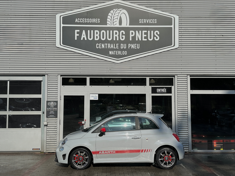 Abarth 500 *1-PROPRIETAIRE*1-OWNER*TOIT-PANO*U-CONNECT*NAVI* — photo 2