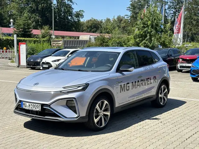 MG Marvel R Marvel R PERFORMANCE*BOSE*PANO*360°*BEL-SITZE*