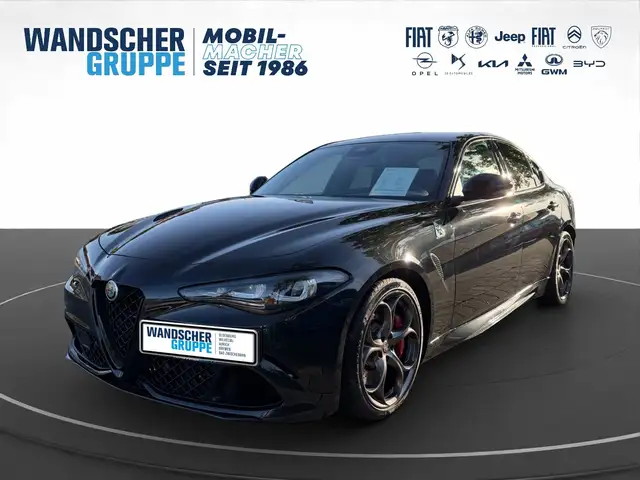 Alfa Romeo Giulia Quadrifoglio 2,9 V6 Navi+RFK+LED+SHZ+LHZ