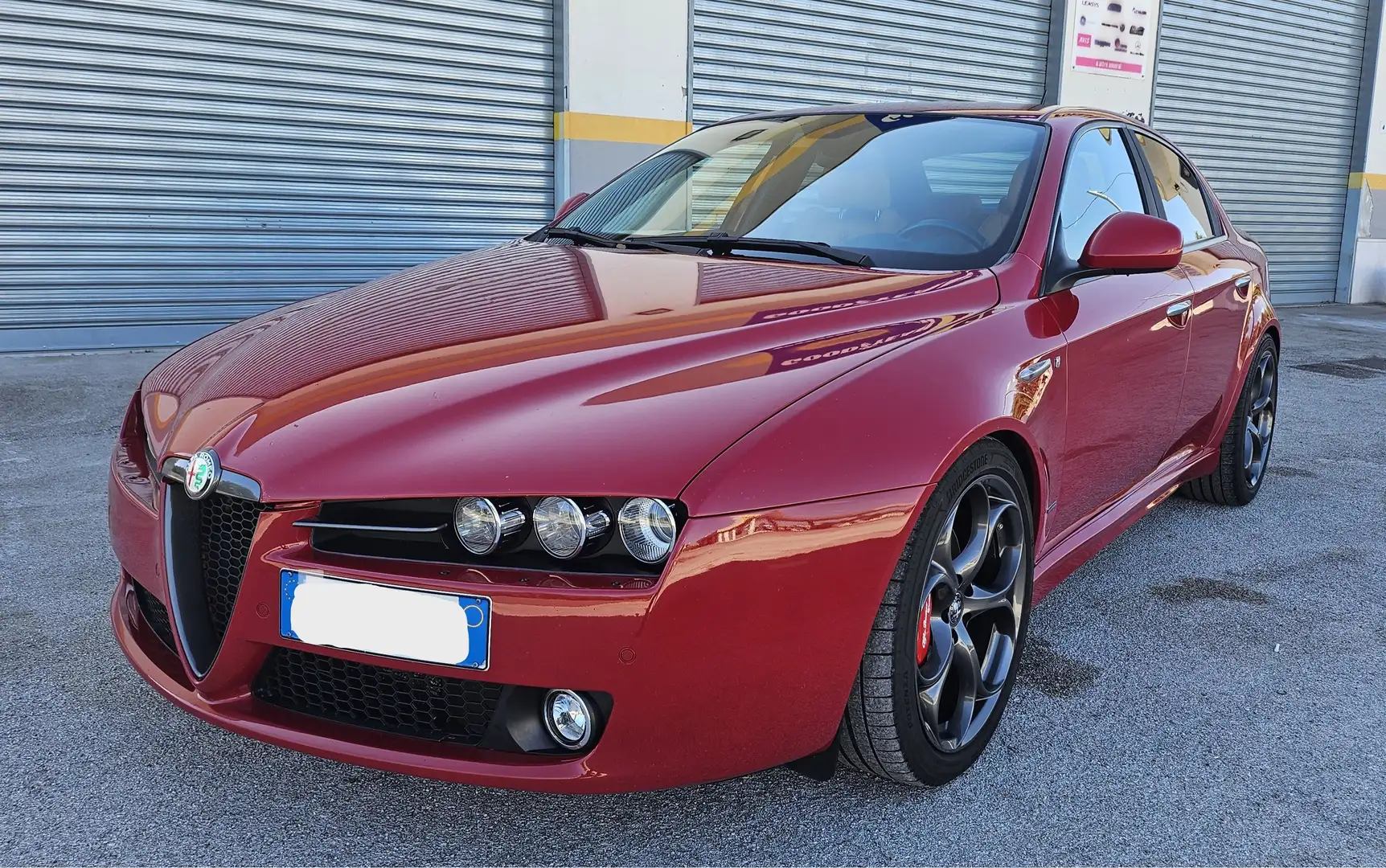 Alfa Romeo 159 159 2.0 jtdm Distinctive TI pack 170cv Roşu - 1